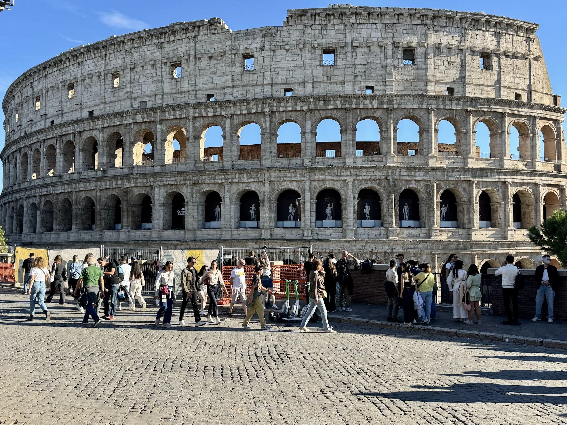 colosseum2.jpg