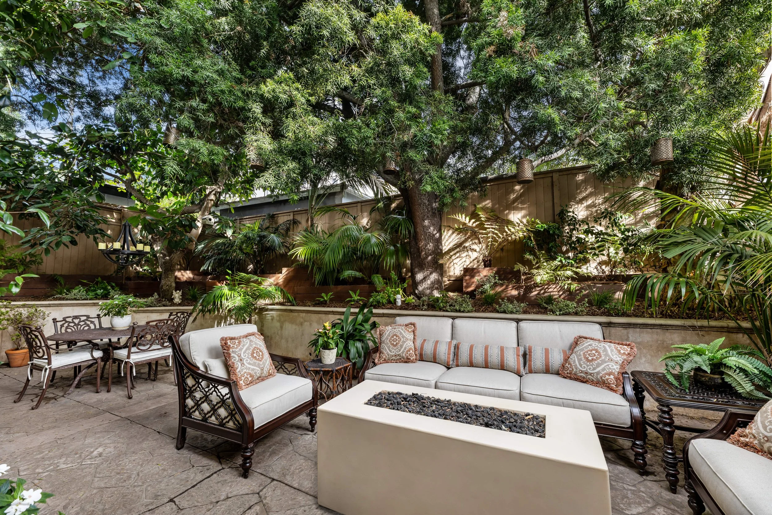 Interior Pro Images 2508 Pine Ave-93-min.jpg