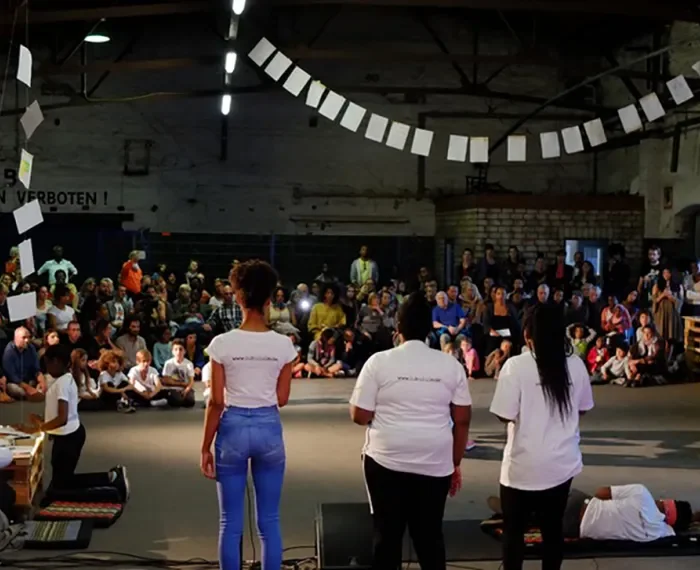 Divers, open for all gender, rassismuskritisch, innovativ