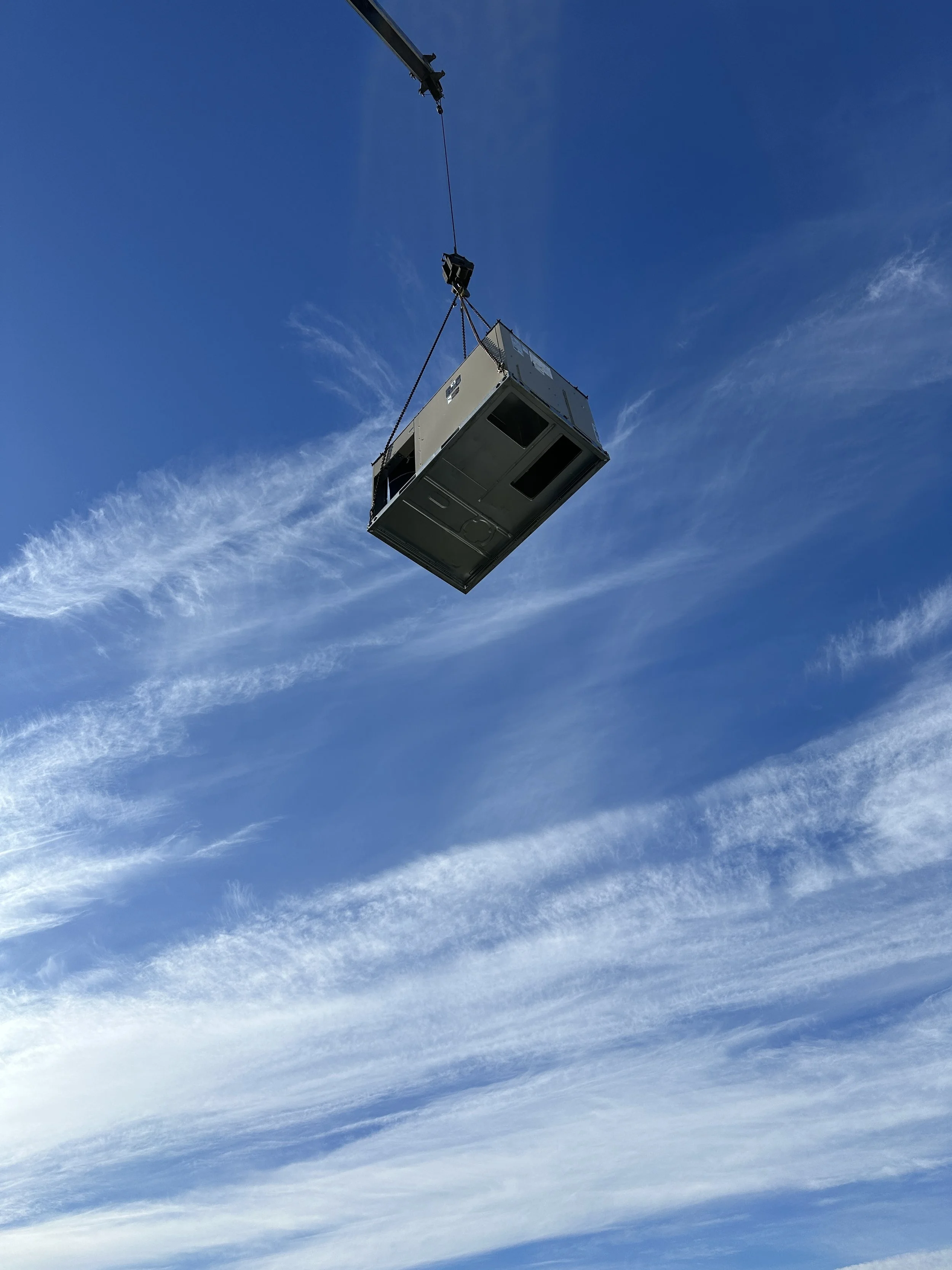 Roof-Top Unit Installation with Crane lifting