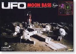 UFO MOON BASE MODEL  KIT