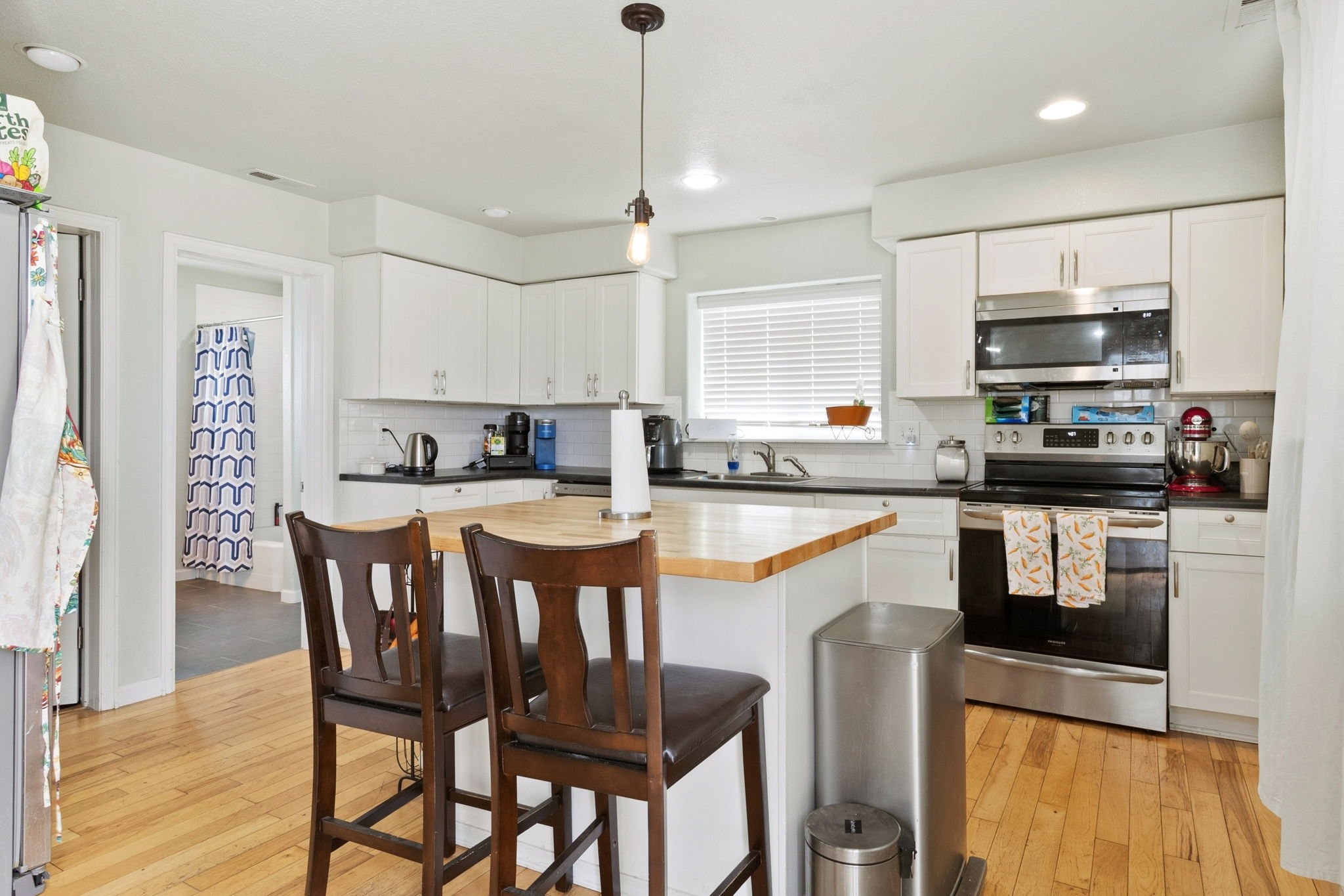 2-web-or-mls-9731 Weld County Rd 70 2.jpg