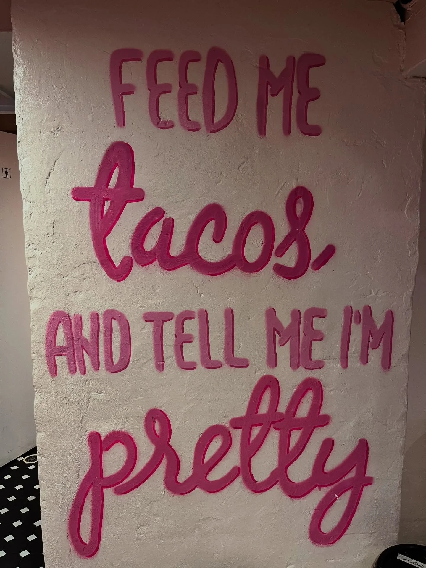 What we say as therapists when you ask us &ldquo;What do I say to other people when I&rsquo;m overwhelmed?&rdquo;&hellip;

Tell them&hellip;&rdquo;Feed me tacos and tell me I&rsquo;m pretty 🌮 !!&rdquo; 

Oops, we mean, &ldquo;What would it sound lik