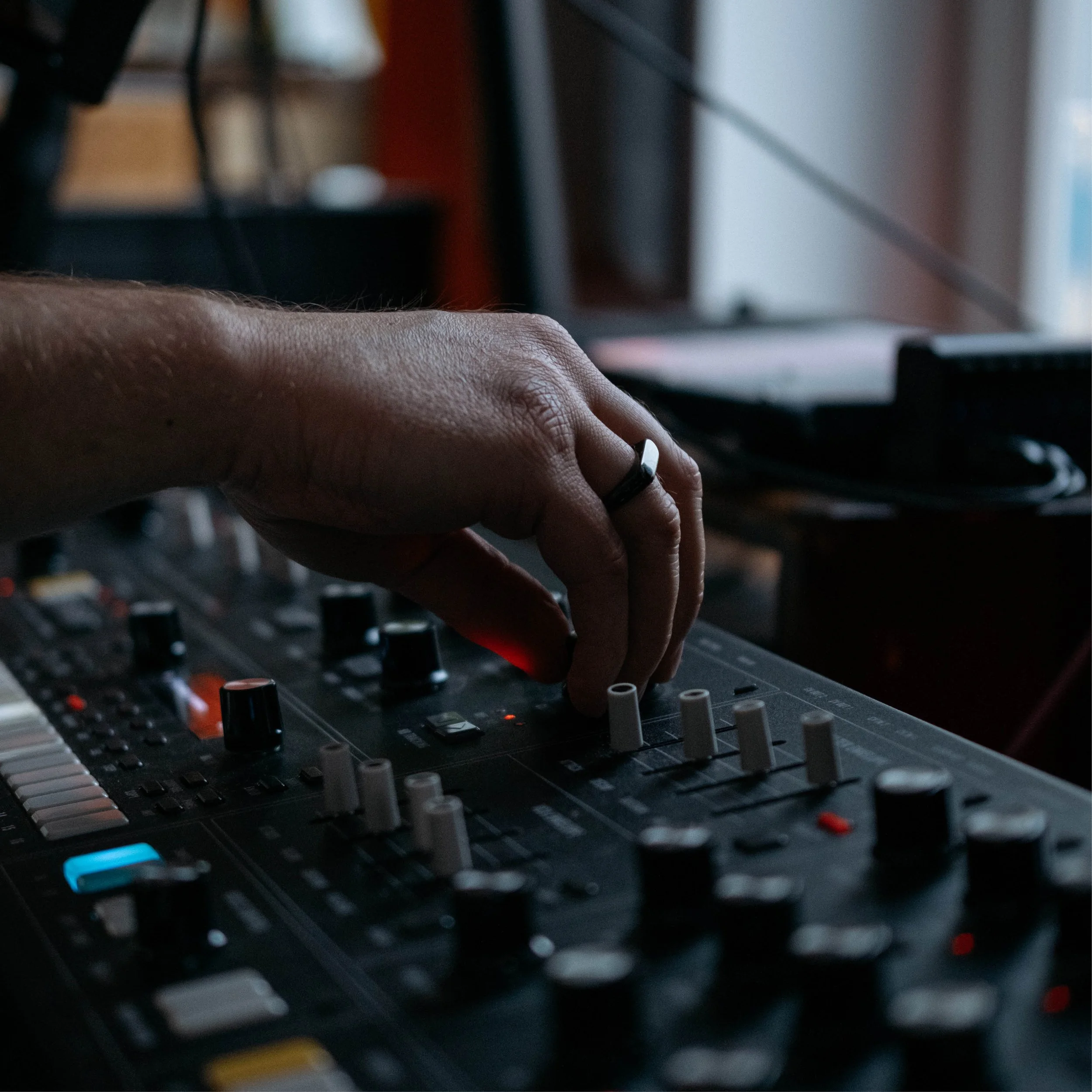 Website-Crop Template-20264.jpg