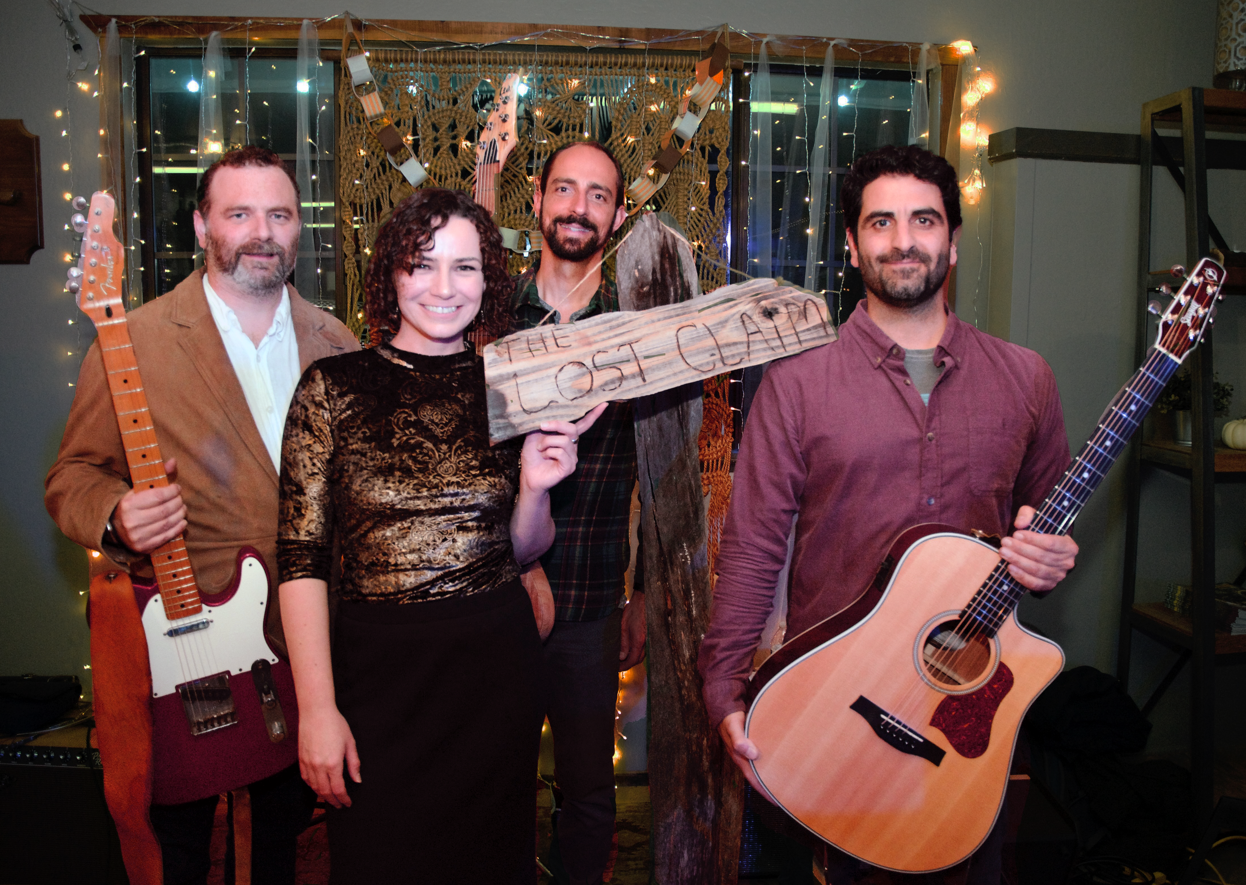 The Lost Claim Band 3 (1).png