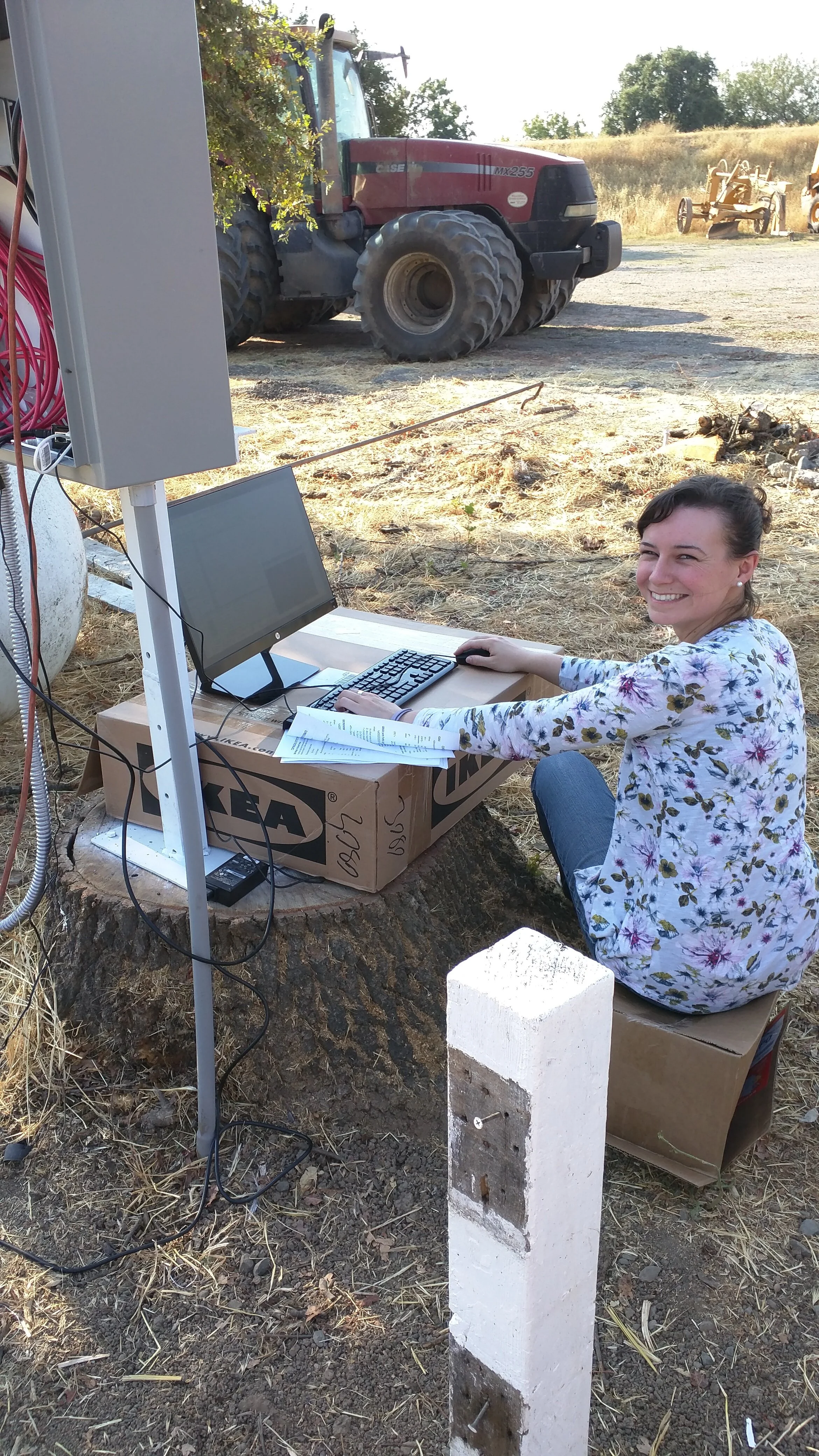 Kate programming a truck scale