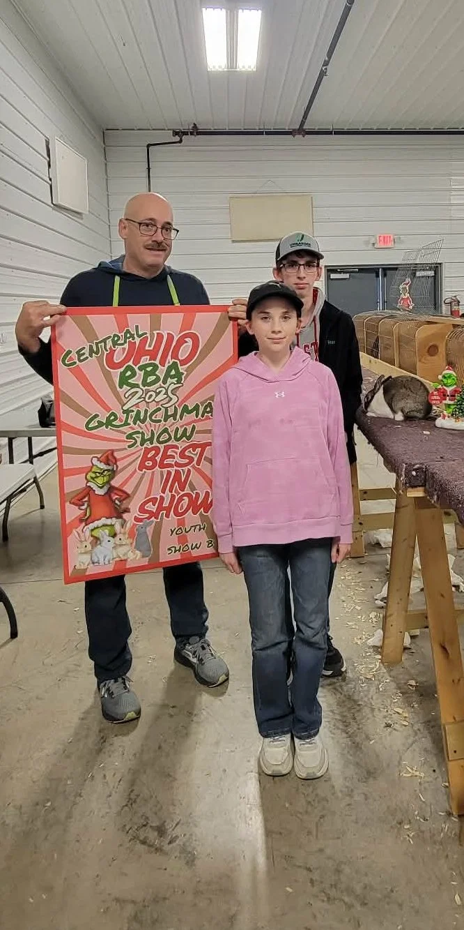 Youth Best In Show - Central Ohio RBA Grinchmas Show - 11/30/25 - Zanesville, Ohio - Gage & Annabelle Thompson - Gray Jr. Buck #RJ
