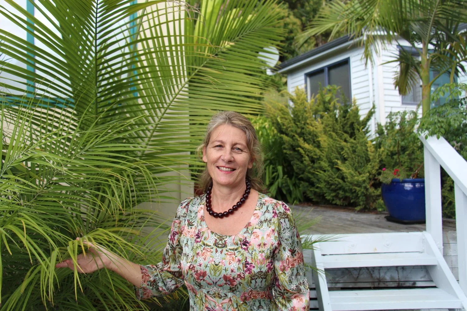 Sam Mitchell - Integrative EMDR Psychotherapist and Entrepreneur specialising in EMDR Intensives in New Zealand and Overseas.