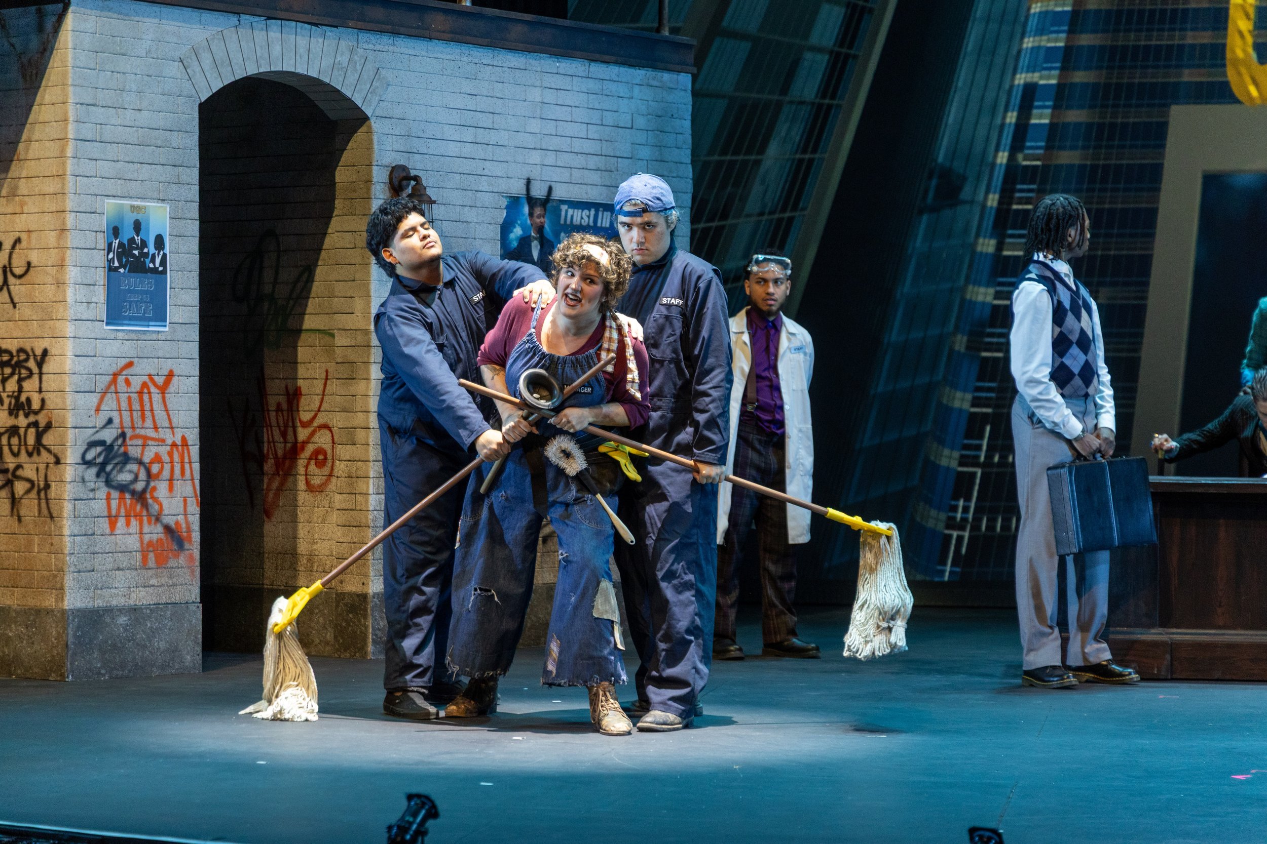 20260221 URINETOWN 137.JPG