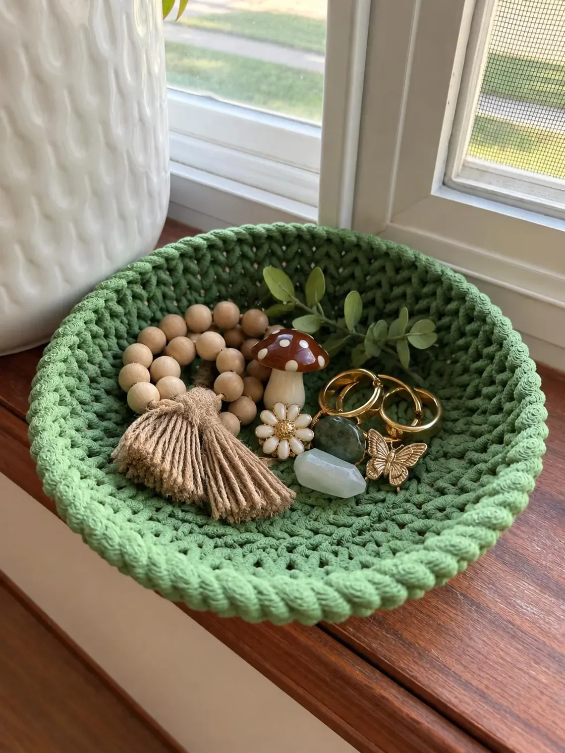 Trinket Bowl, Woven Basket Style Catchall Dish, Jewelry & Key Holder, Cottagecore Home Decor