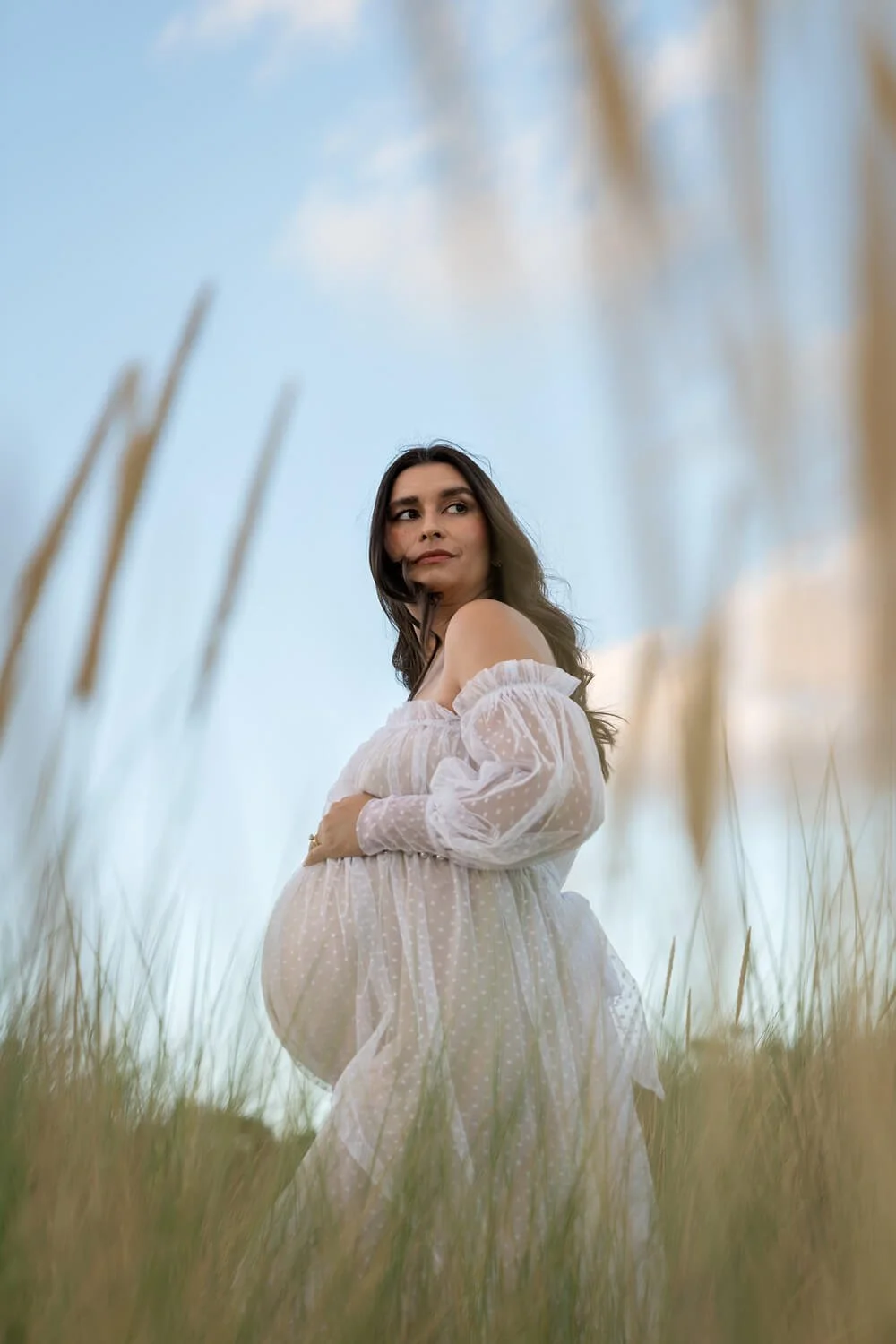 Hobart family photographer maternity session at beach