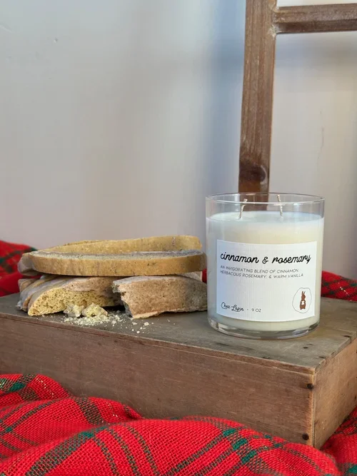 Cinnamon Rosemary (8 Biscotti)