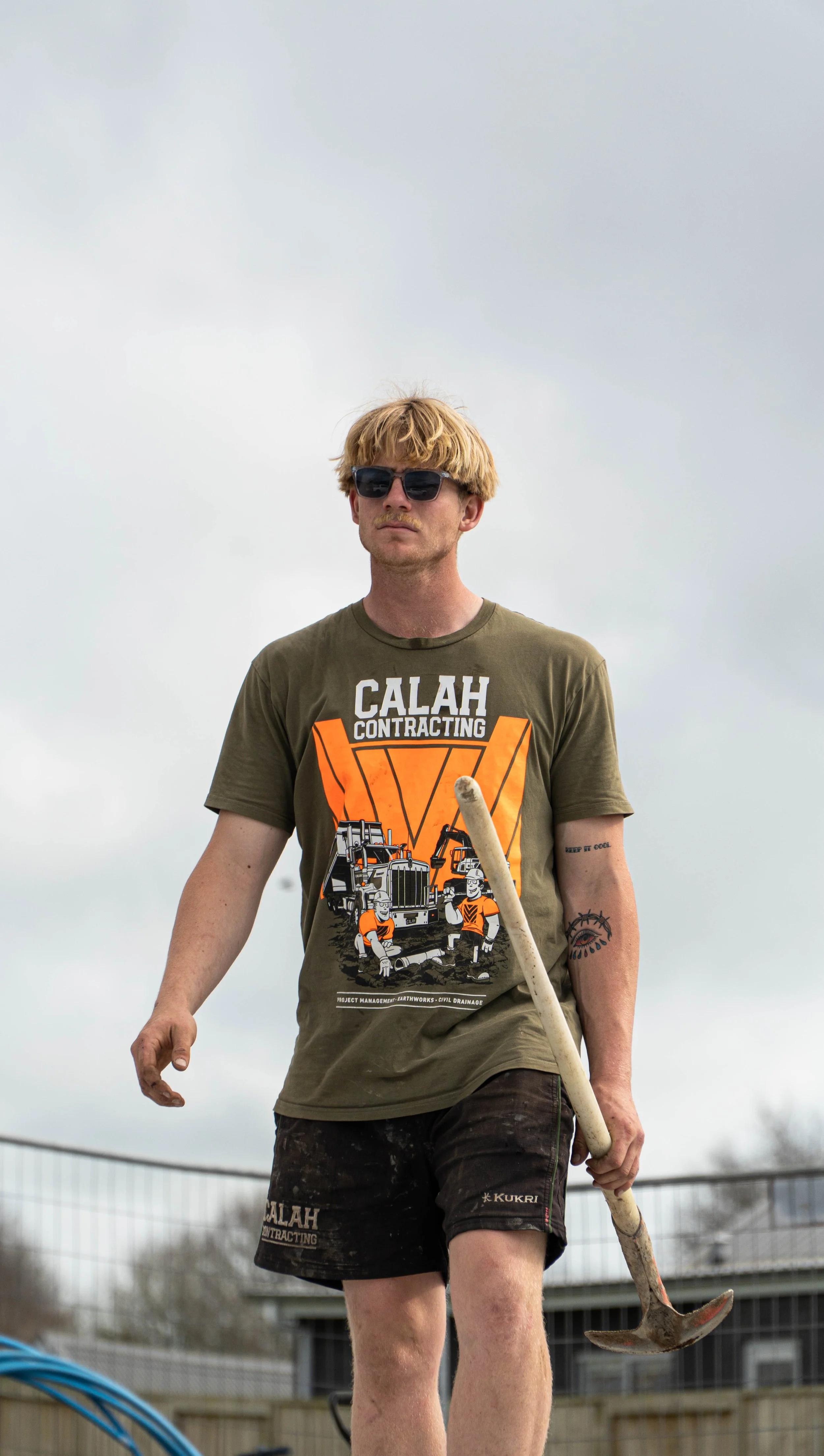 Calah Contracting workers operating machinery and preparing the ground for earthworks