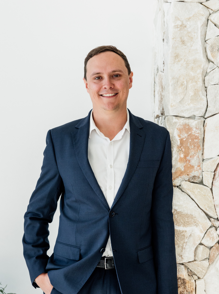 Connor Bennett Corporate Headshot