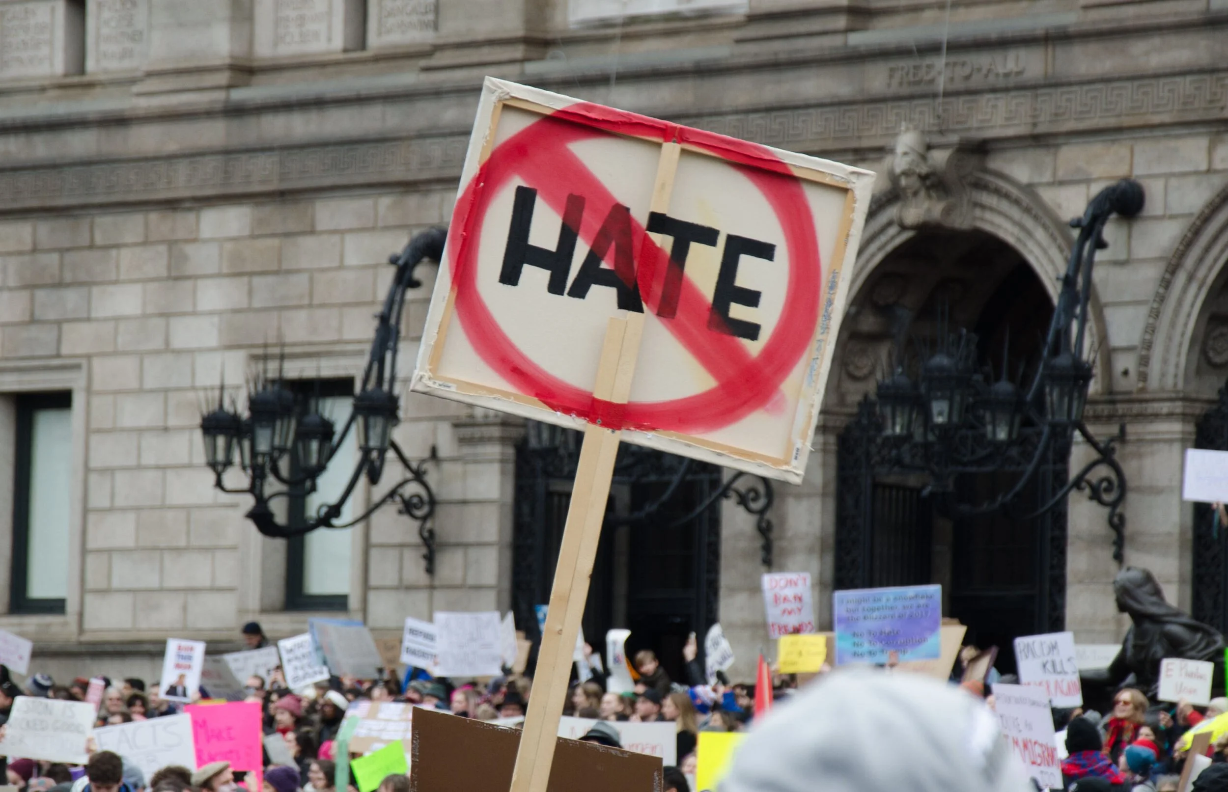 Australia needs a register for all hate crimes including Islamophobia