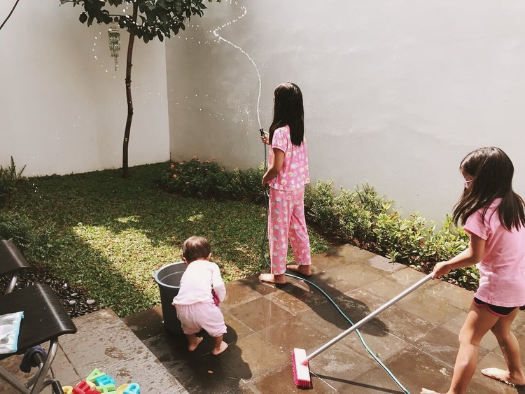 Life Right Now - Mommy Cha