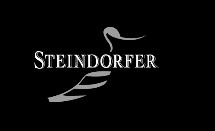 Logo mit einem stilisierten Schwan und dem Text "Steindorfer" auf schwarzem Hintergrund.
