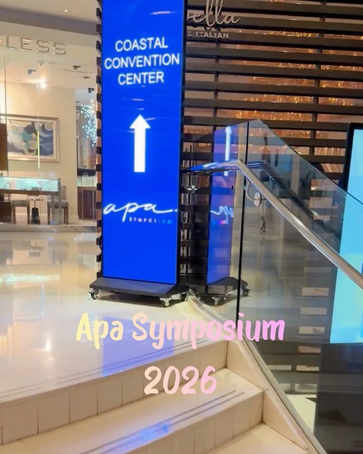 Why am I so fiercely obsessed with the Apa symposium and their standard of care? Back in 2018, I asked myself: Is anyone in Taipei producing this caliber of dentistry? The answer was likely yes, but the knowledge was kept behind closed doors. Dr. Apa