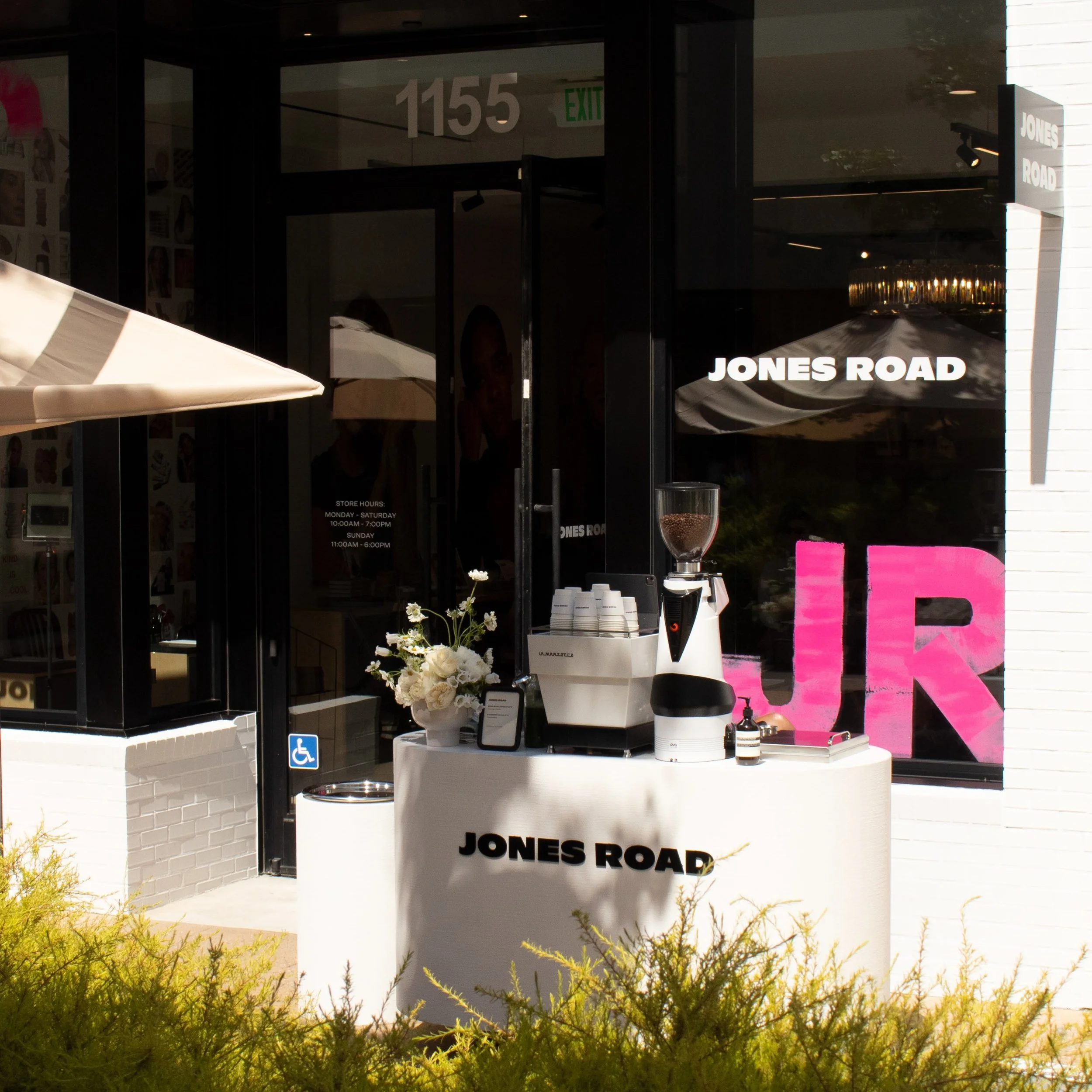 Welcome to @stanfordshop, @jonesroadbeauty ☺️