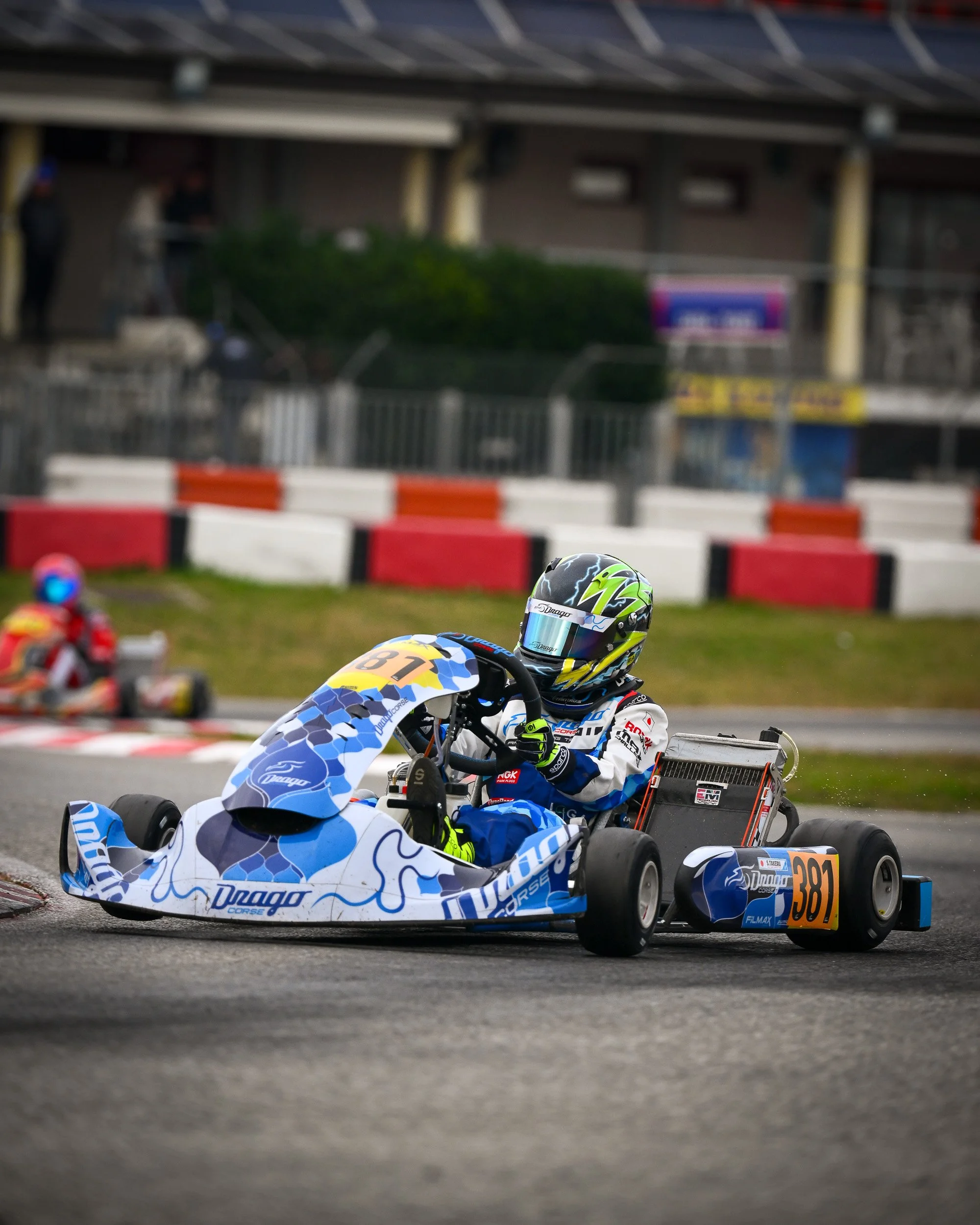 go-kart-in-pista.jpg.jpg