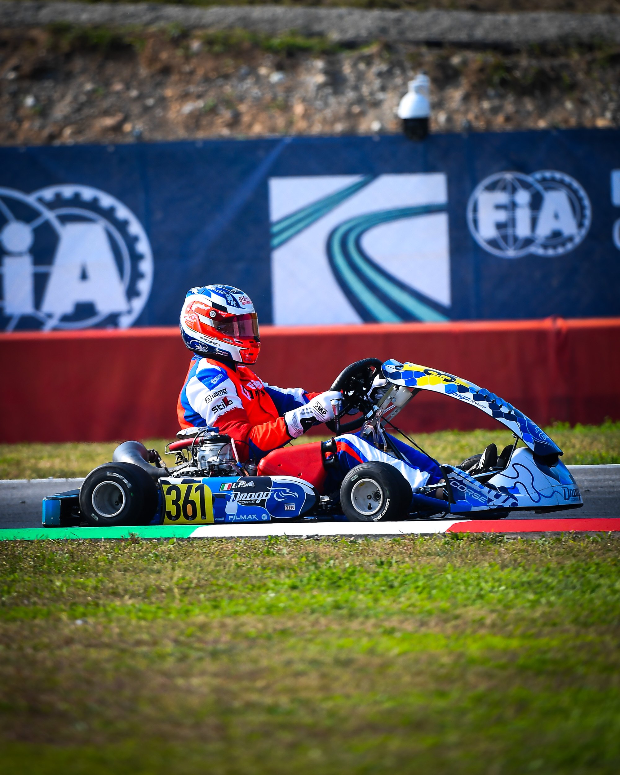 drago-corse-go-kart-in-curva-franciacorta.jpg.jpg