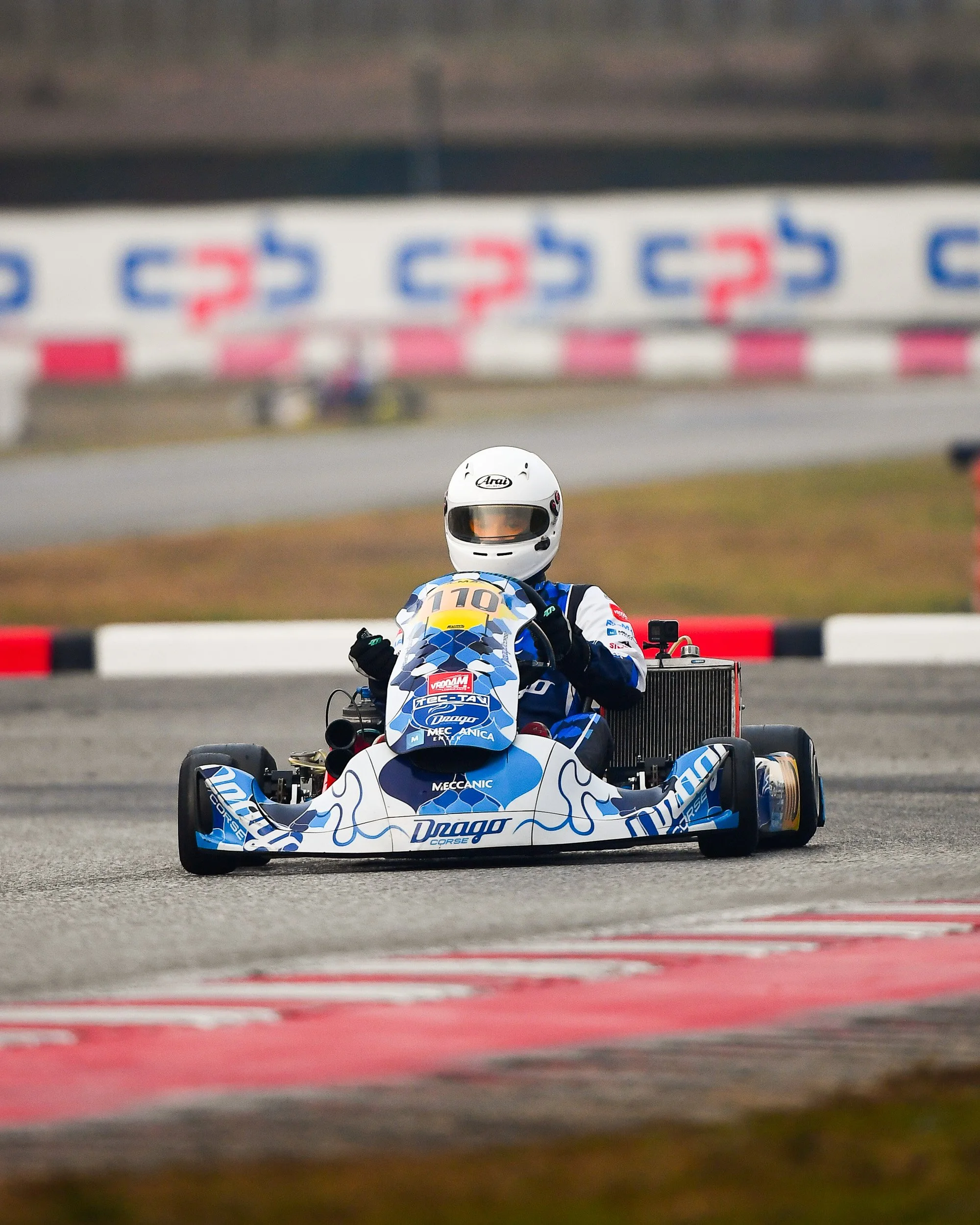 drago-corse-go-kart-dettaglio-volante-lonato.jpg.jpg