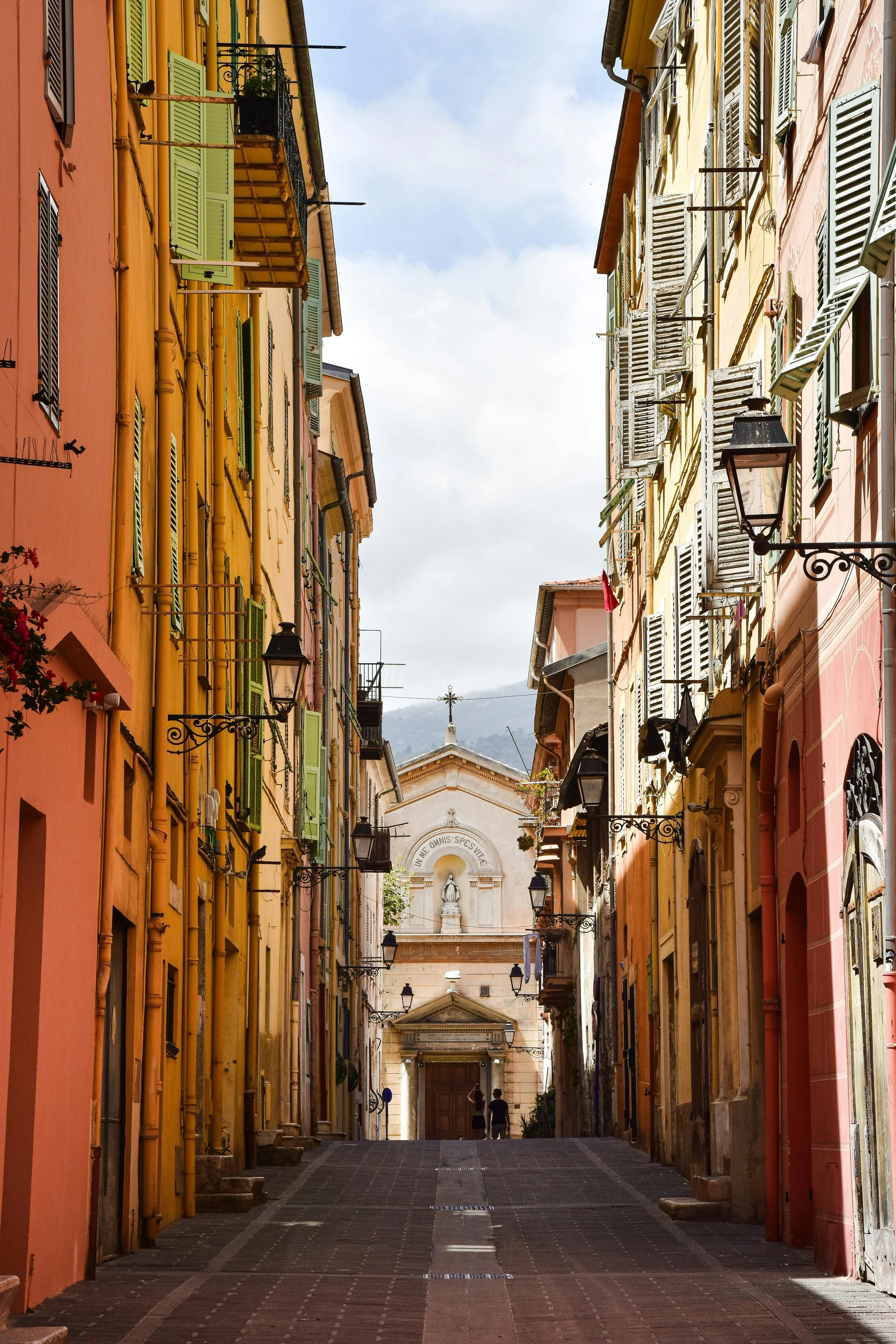 Renting Long-Term on the French Riviera: What No One Really Tells You