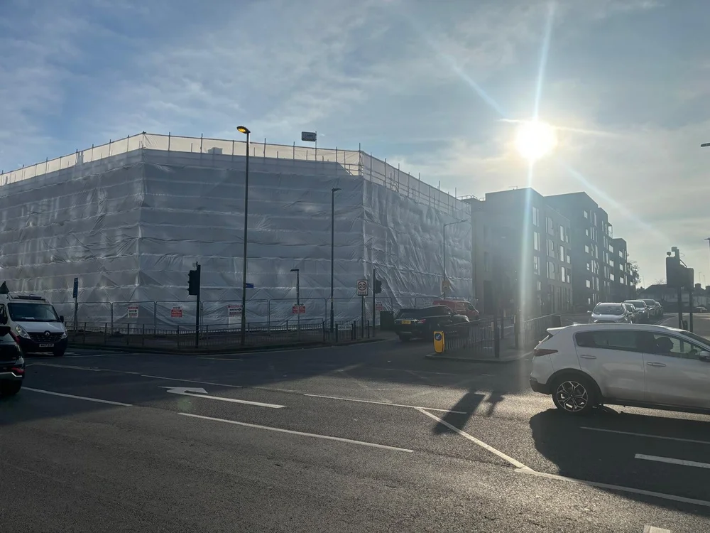 Demolition scaffolding