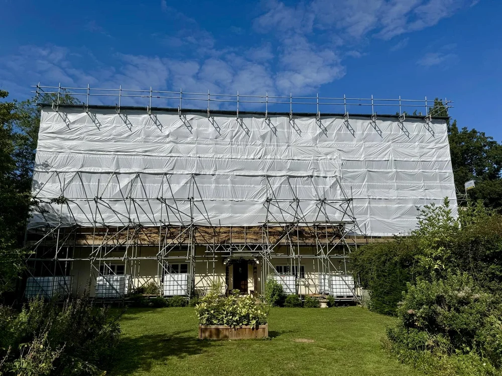 Temporary Roof (2)