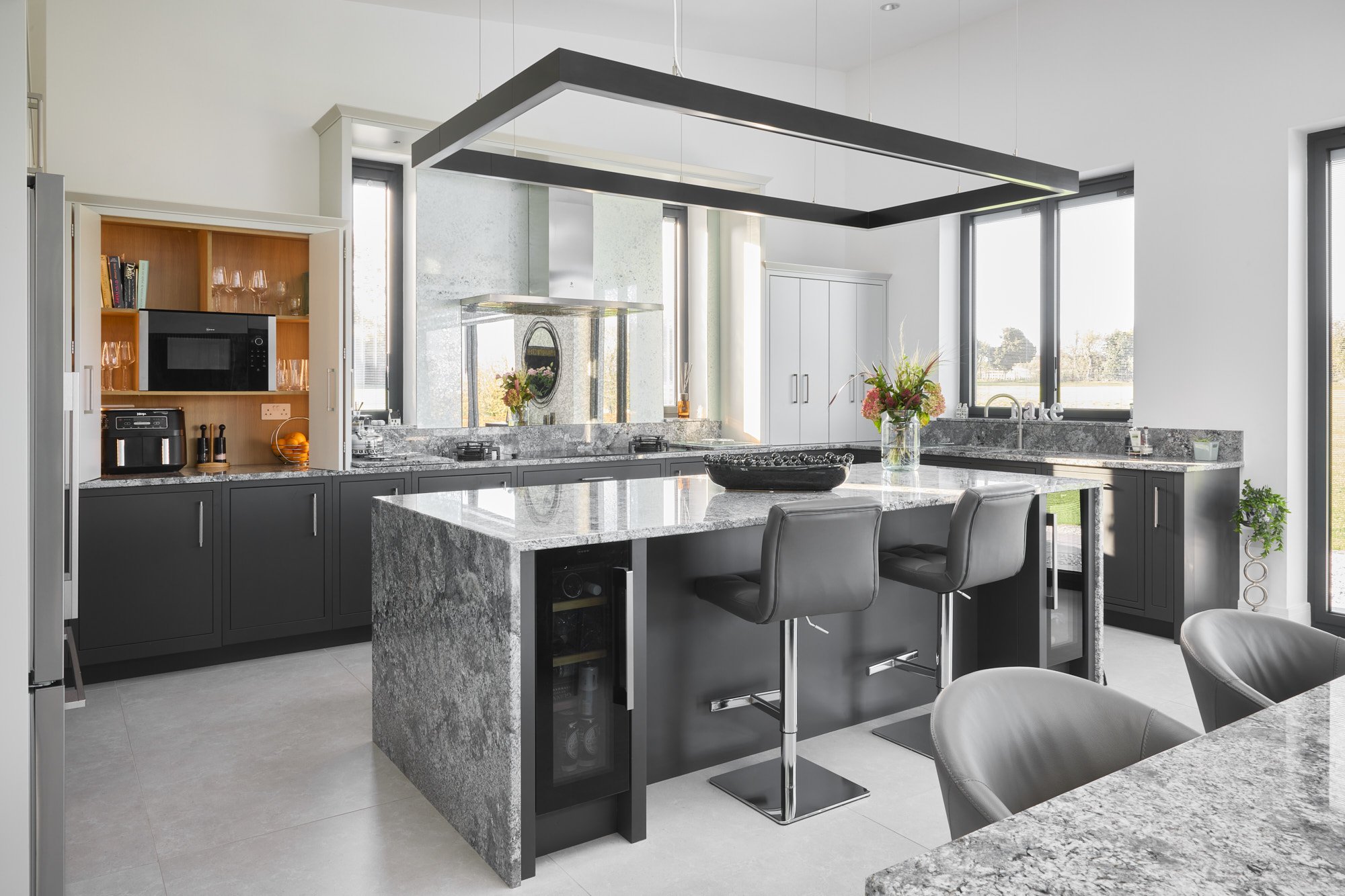 1909 Slab_Graphite_Rowland Garth_Jolly Kitchens_0284_Low Res.jpg