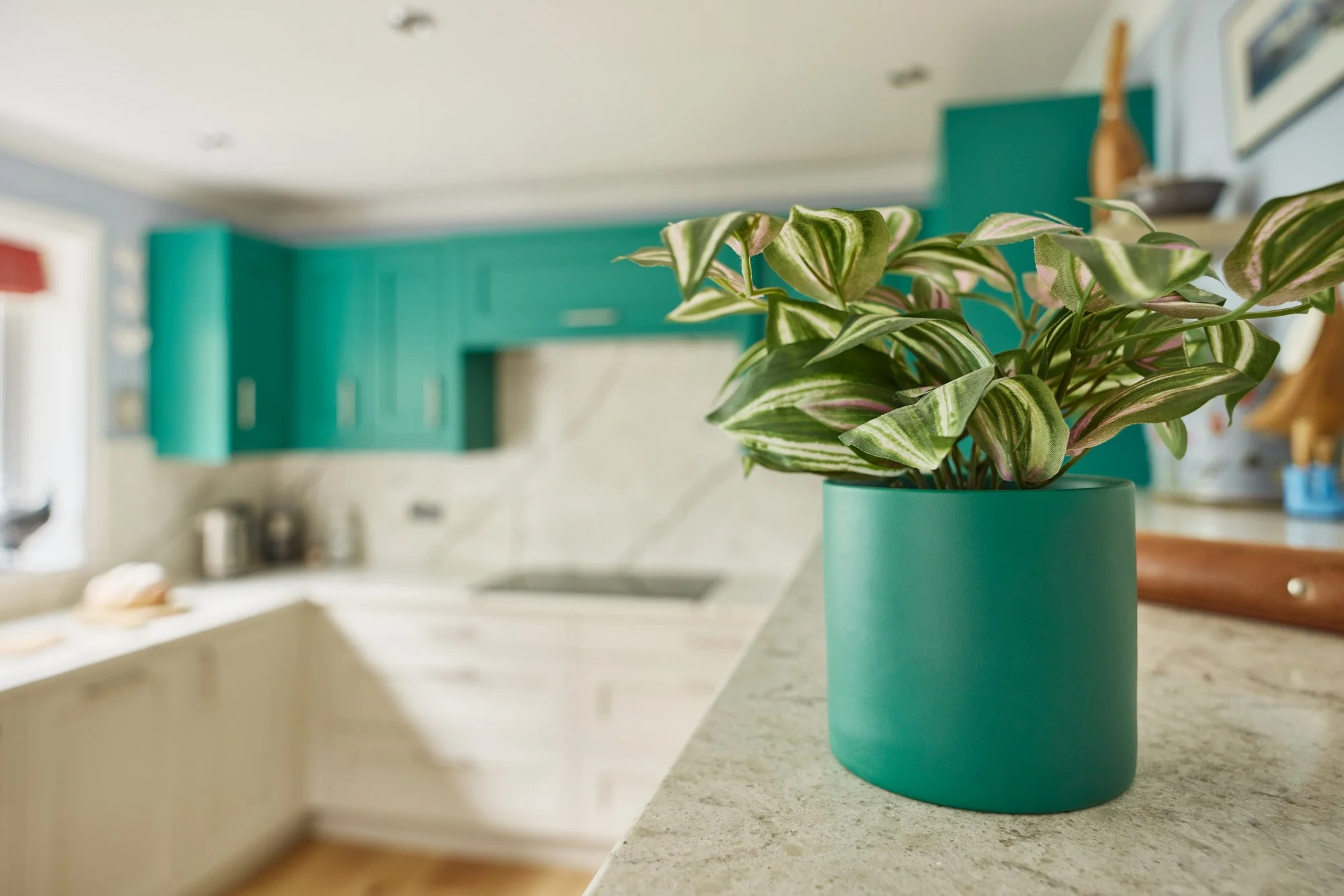 Mornington Vale_Custom Colour_Jolly's Kitchens_ Elwick Avenue_0063_Low Res.jpg