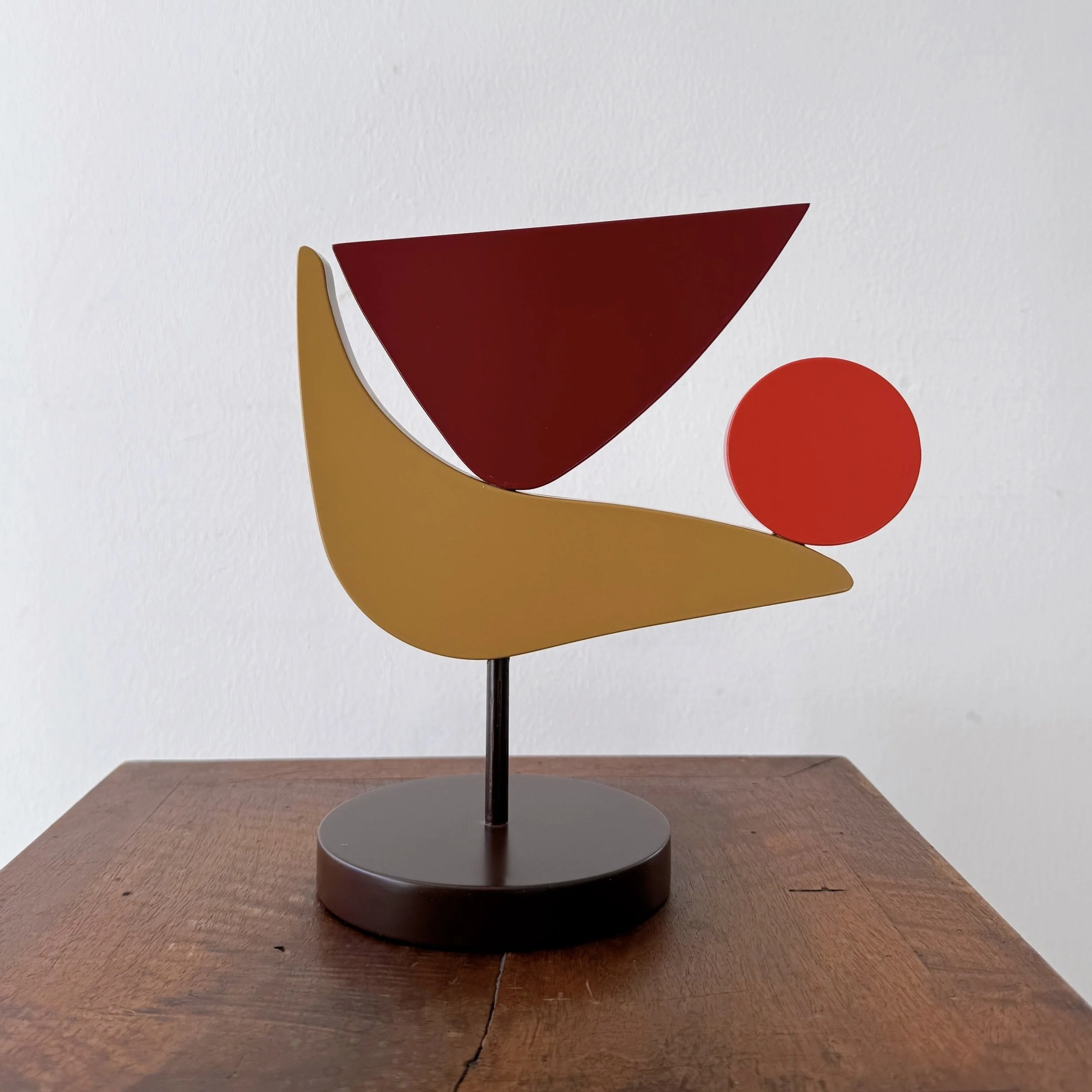 Stabile VIII - Poppy Dot