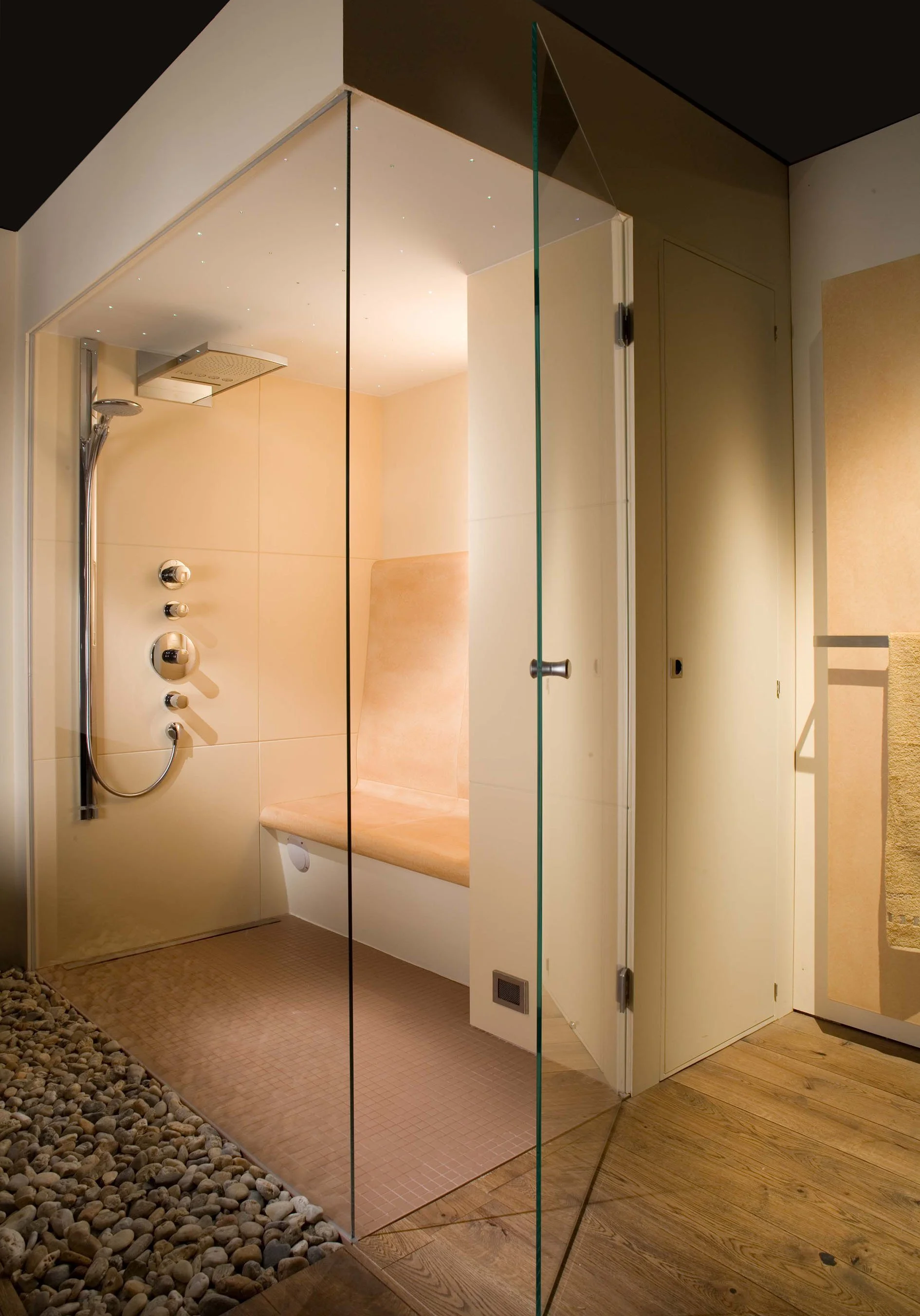 Posh-Shower-1-Big.jpg