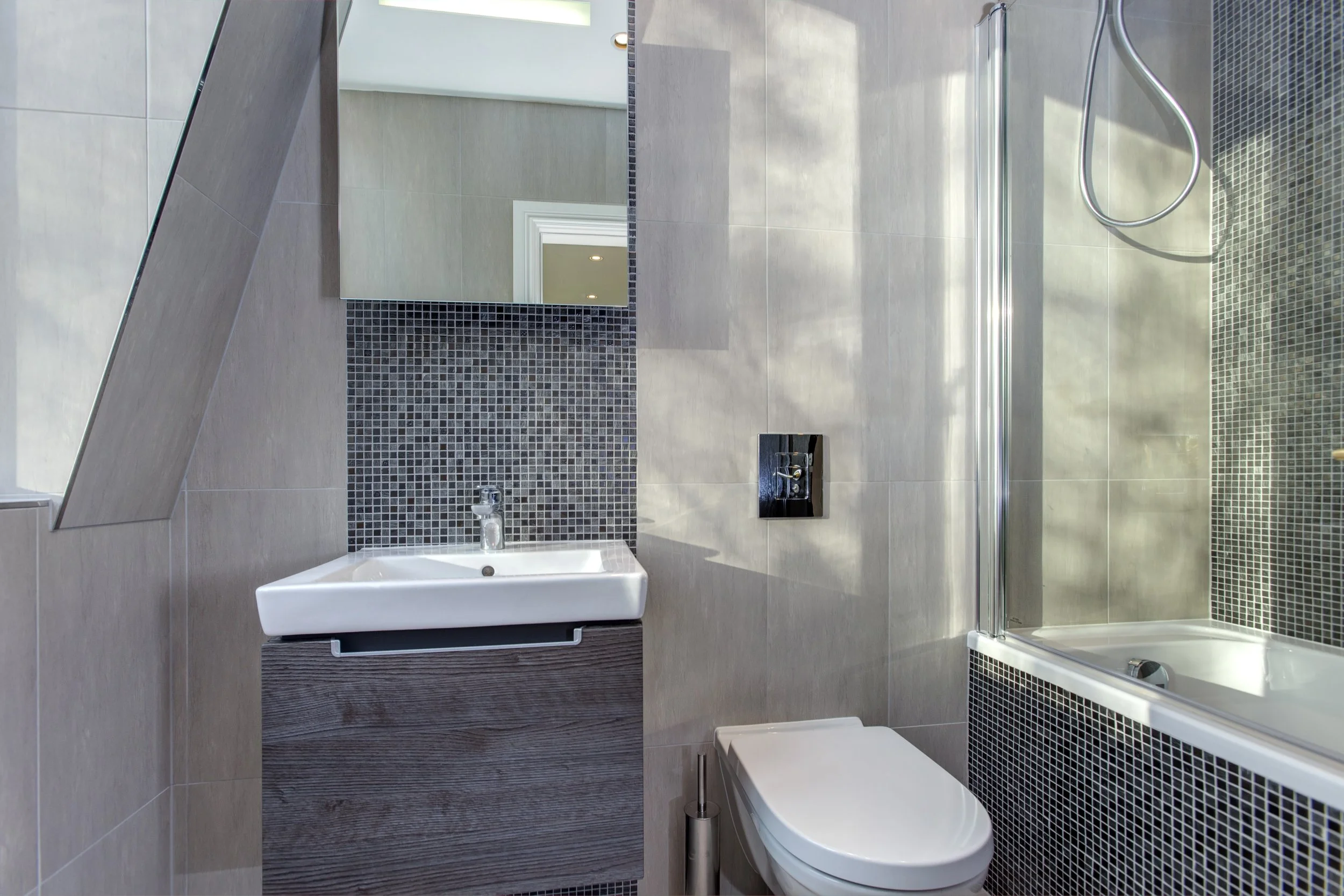 Hyde Park Bathrooms&Kitchens_009.jpg