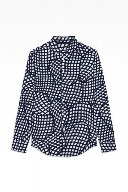 Disegnature e strutture per camiceria contemporanea