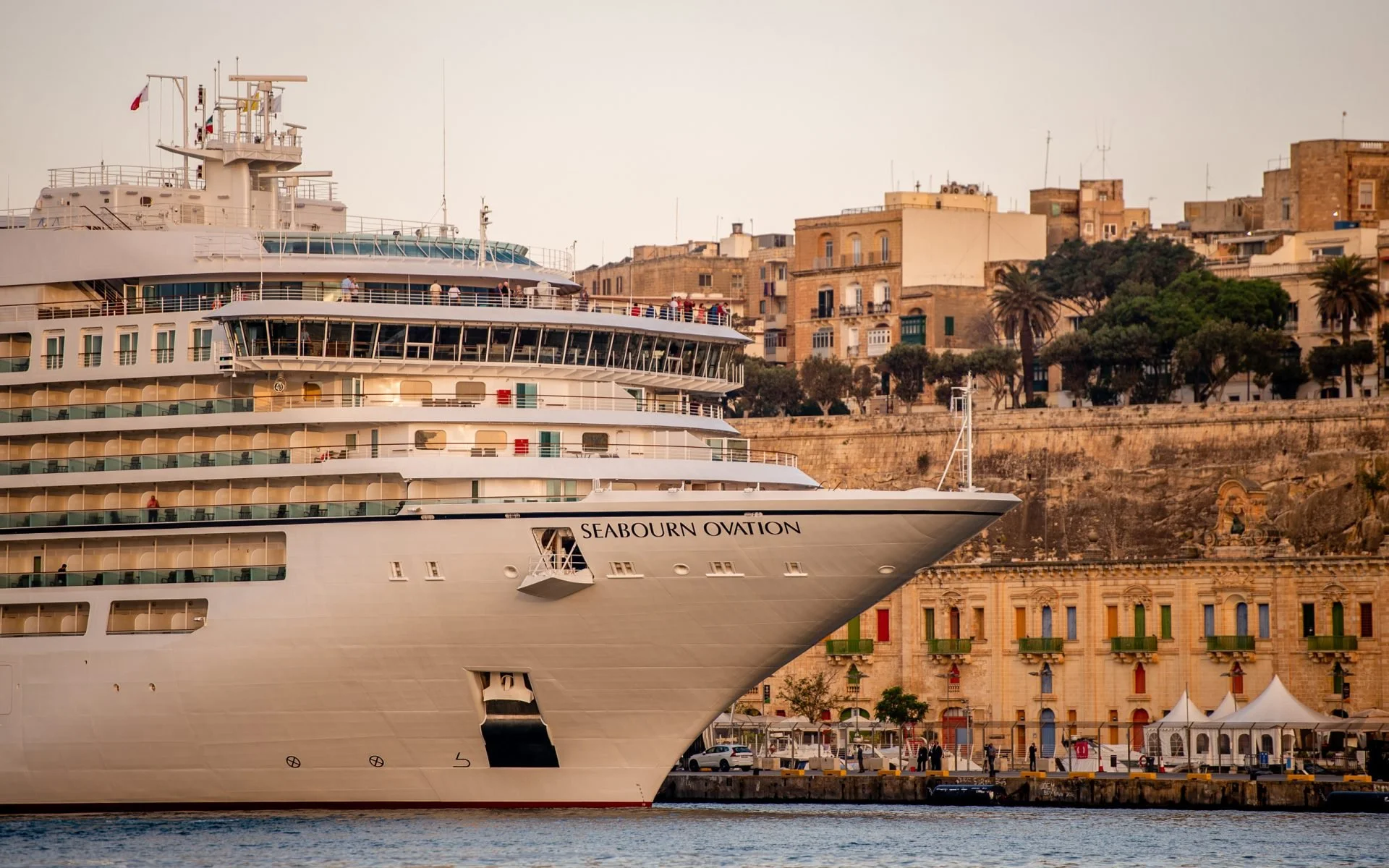 SEABOURN OVATION