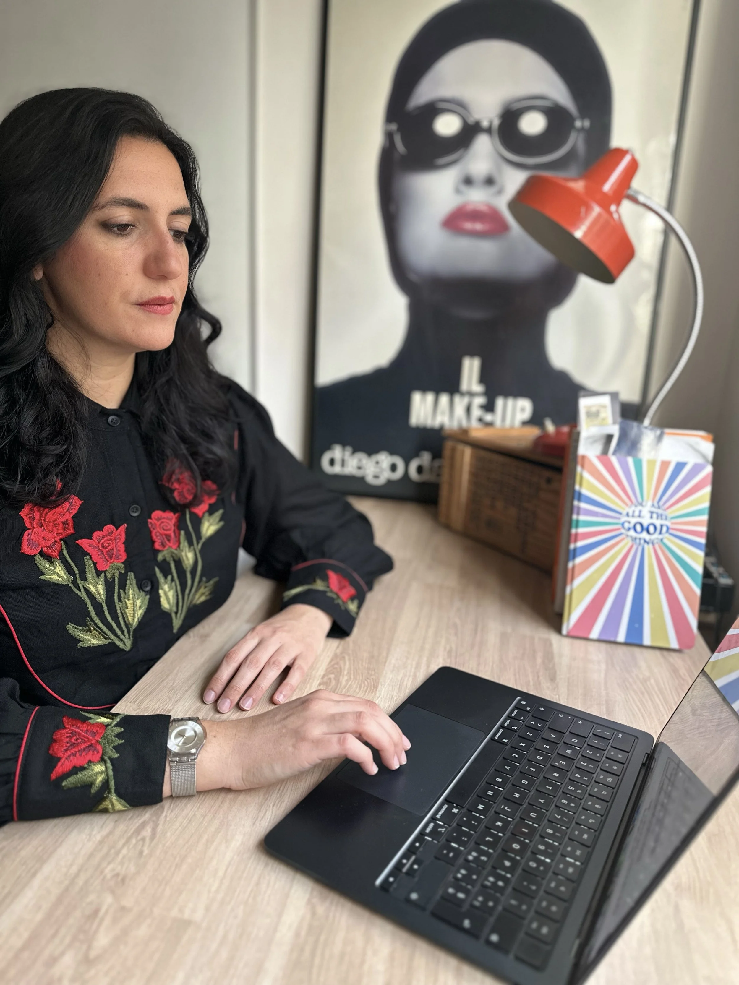 SILVIA GENNARO LAVORA