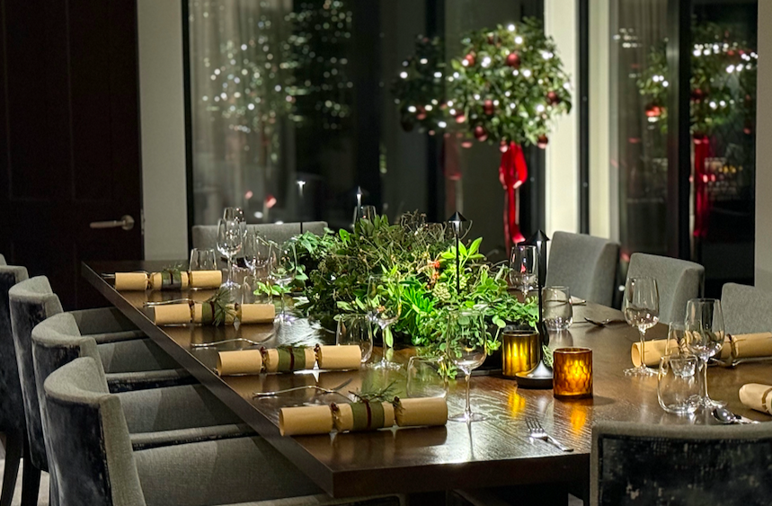 Why a Riverside Corporate Christmas Retreat Beats the Boardroom