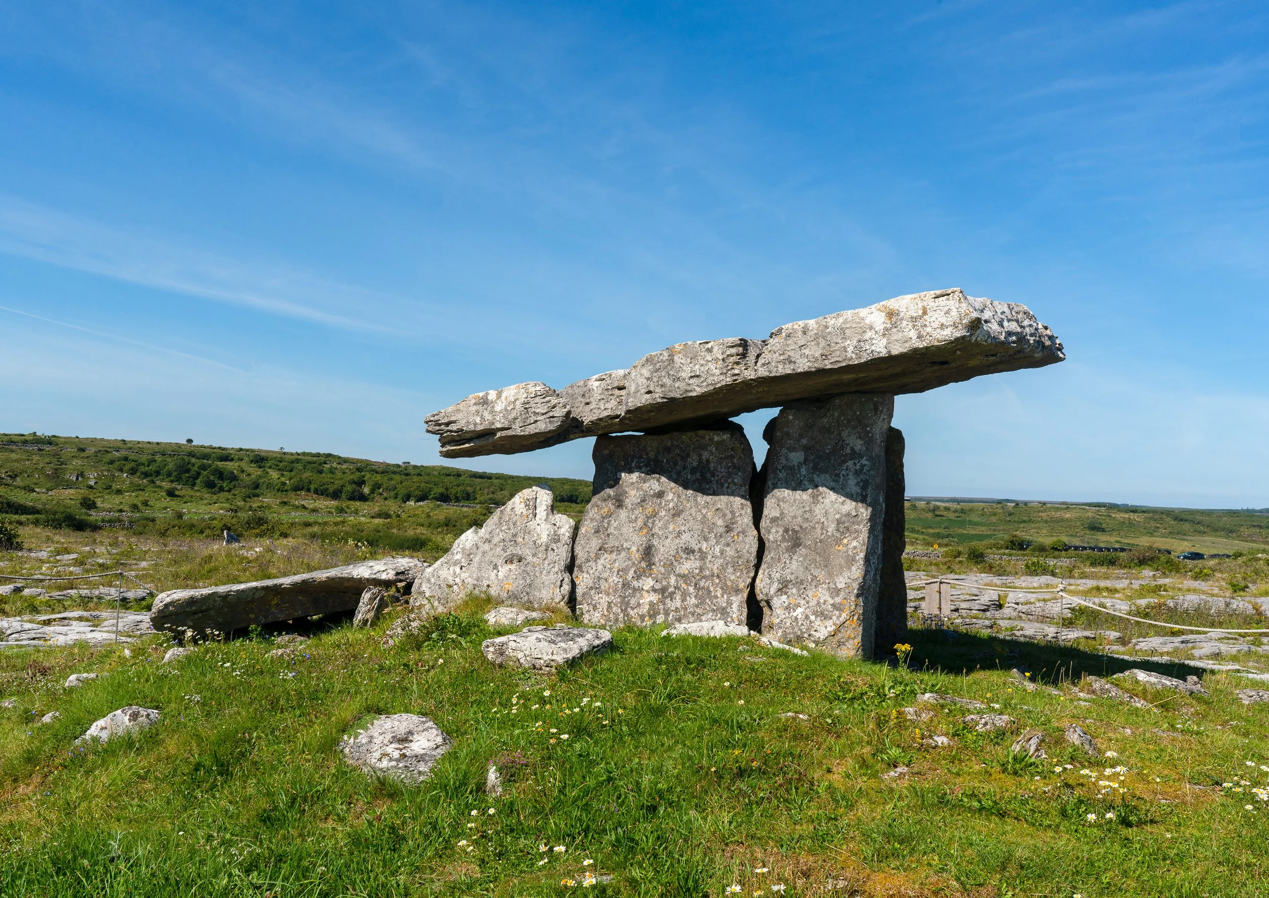 Poulnabrone Dolmen