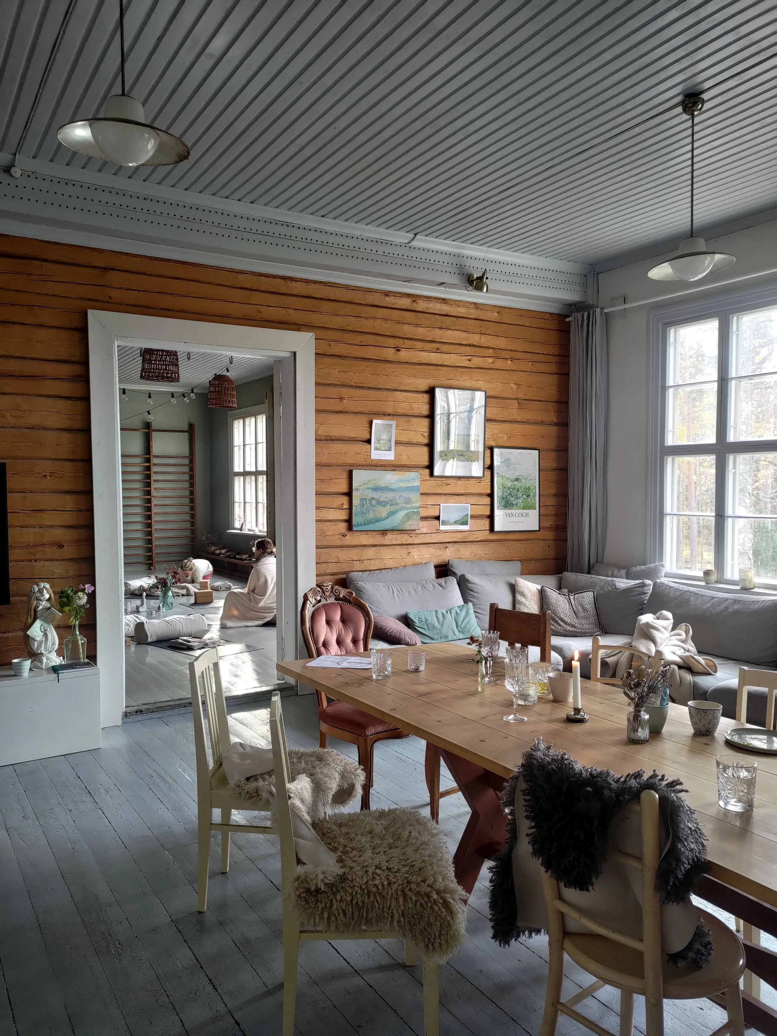 Yhteys luontoon retriitillä Pirkanmaalla.