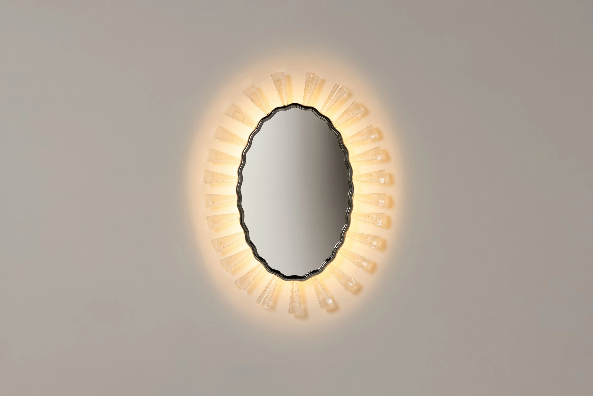 BOSSTUDIO.MIROIRAURA.jpg