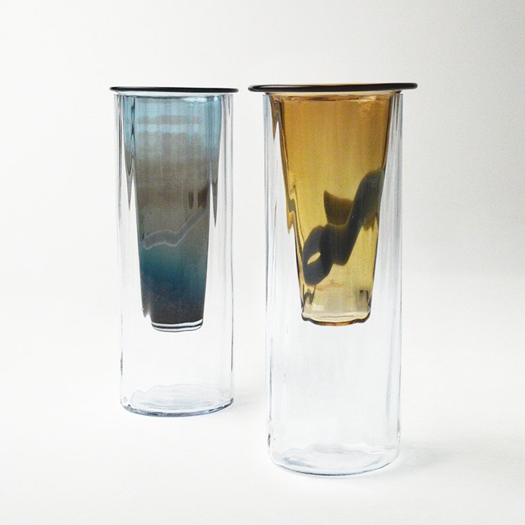 Atelier-George-Collection-Moire-Vases-bleu-ocean-ambre.jpg