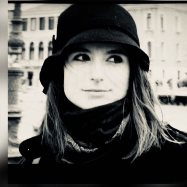 Ingryd: consulente strategica per lavoro e percorsi di studio a Lugano, Svizzera. Ritratto professionale