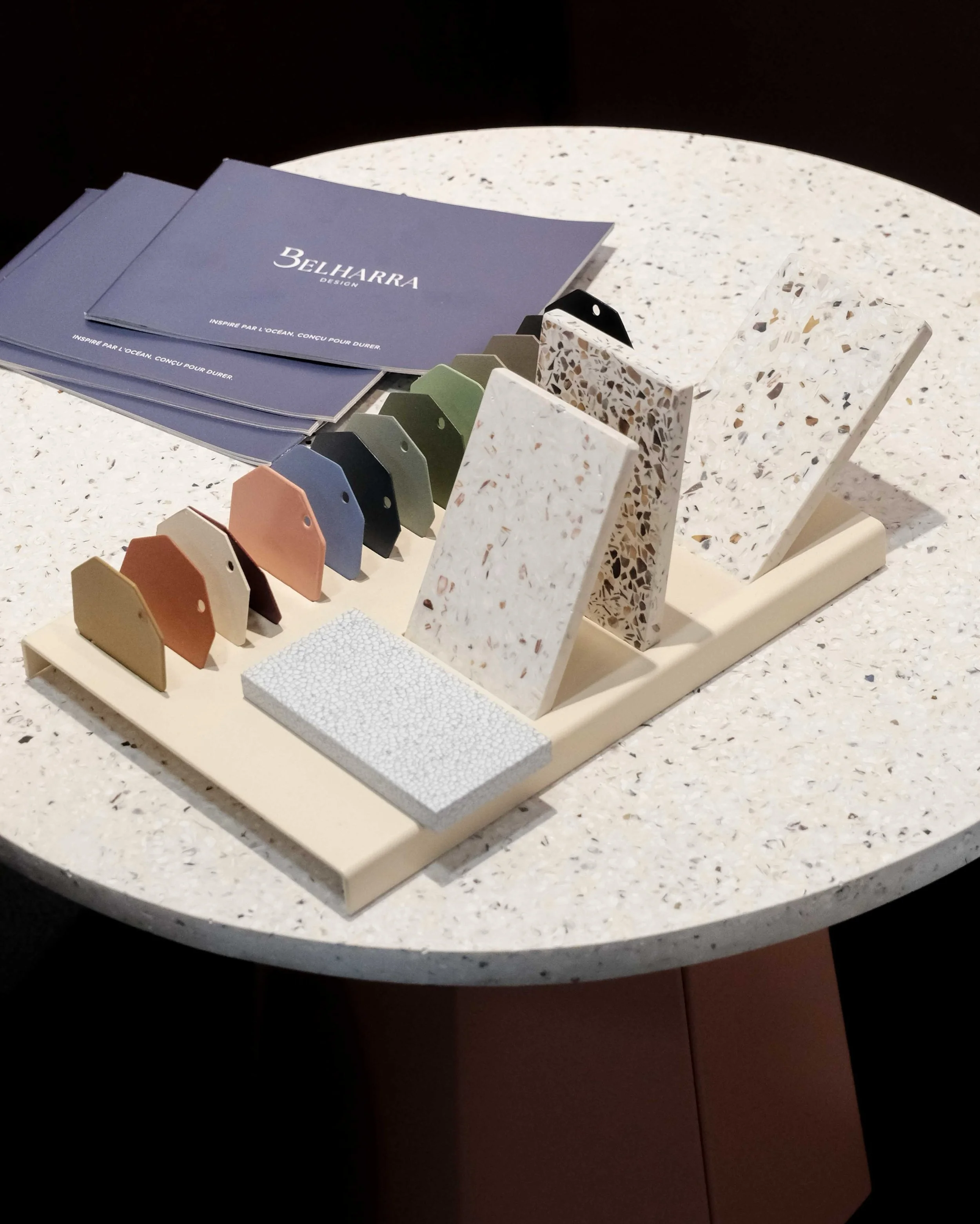 6 marques qui ont retenu mon attention &agrave; Maison&amp;Objet &mdash; 04/06

Belharra @belharra.design 

Ce qui m&rsquo;a attir&eacute;e chez Belharra, c&rsquo;est la rencontre entre design durable et personnalisation.

Des pi&egrave;ces pens&eacu