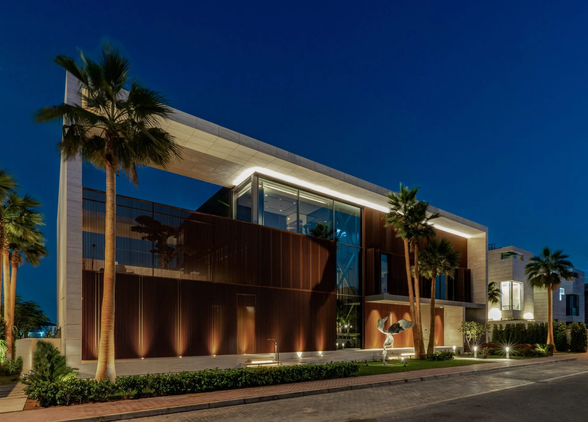 Framed Allure - Palm Jumeirah House