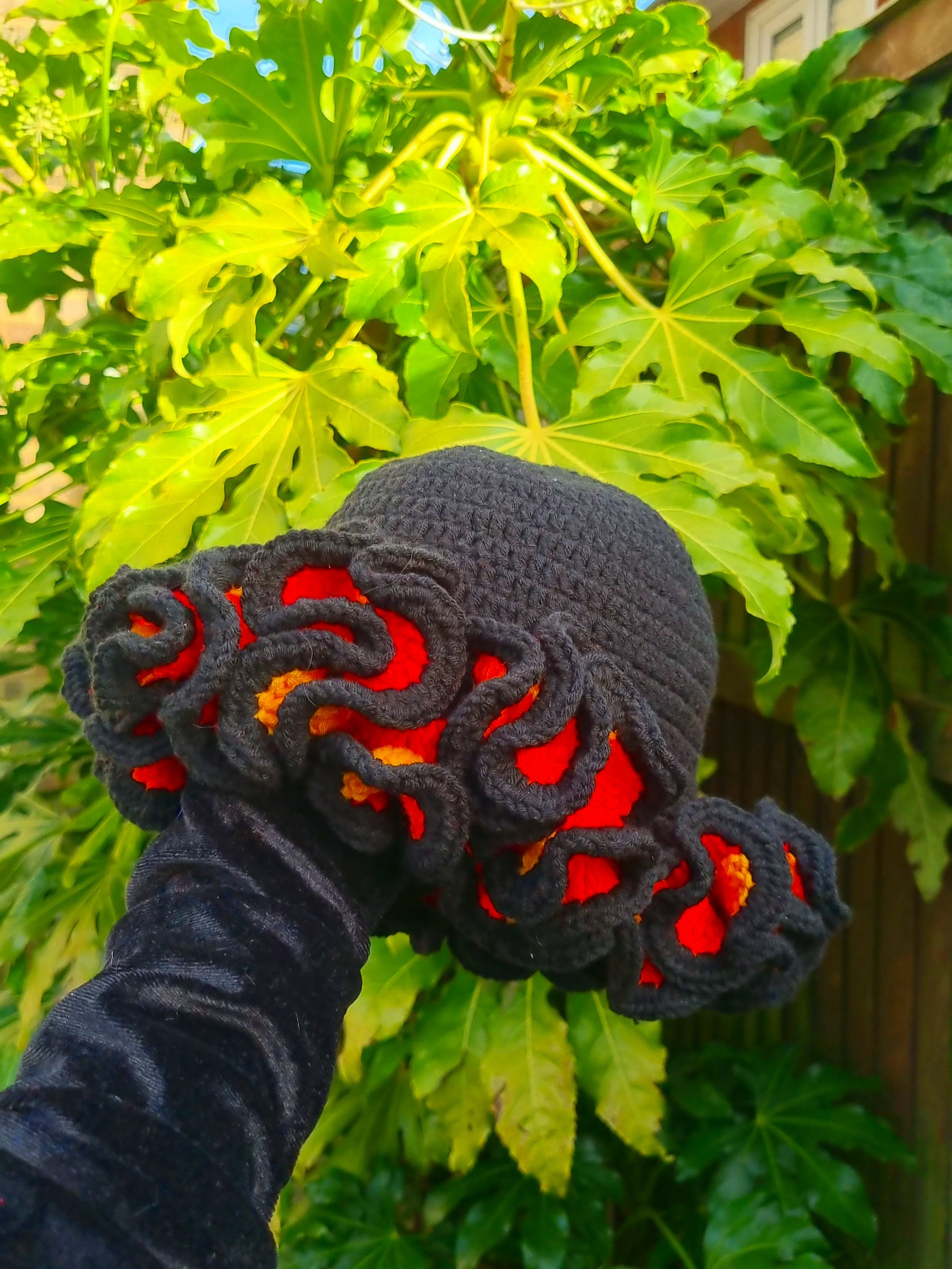 (PDF)FIERY SUNSET CROCHET RUFFLE HAT
