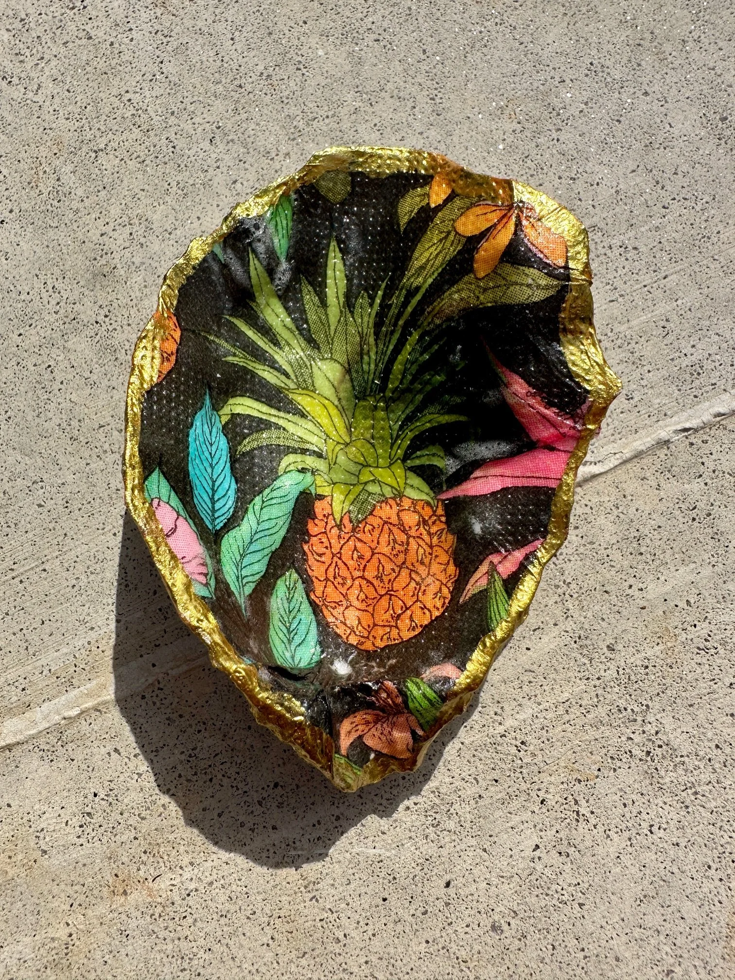 Decoupage Shells - oyster shells and clam shells available