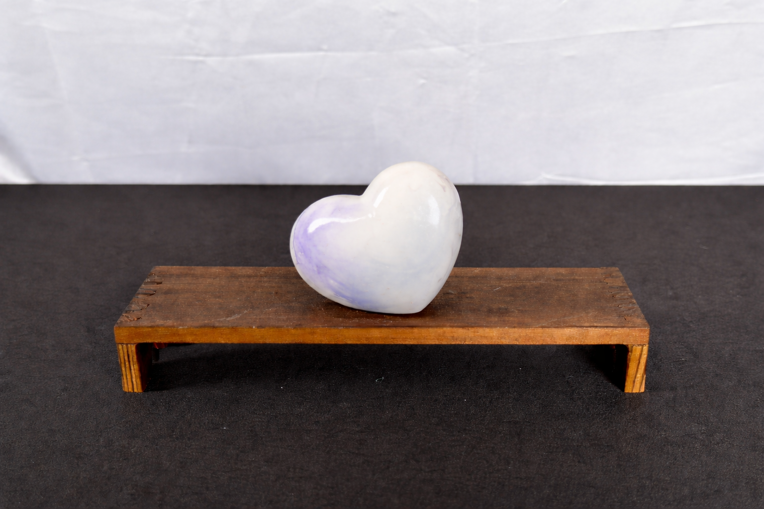 Purple Love Heart Paperweight.png