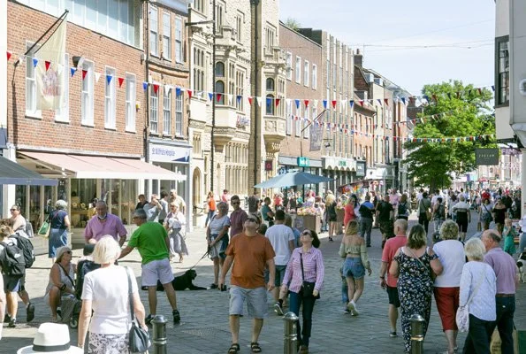 Chichester Poundland Investment_Page_4_Image_0003.jpg