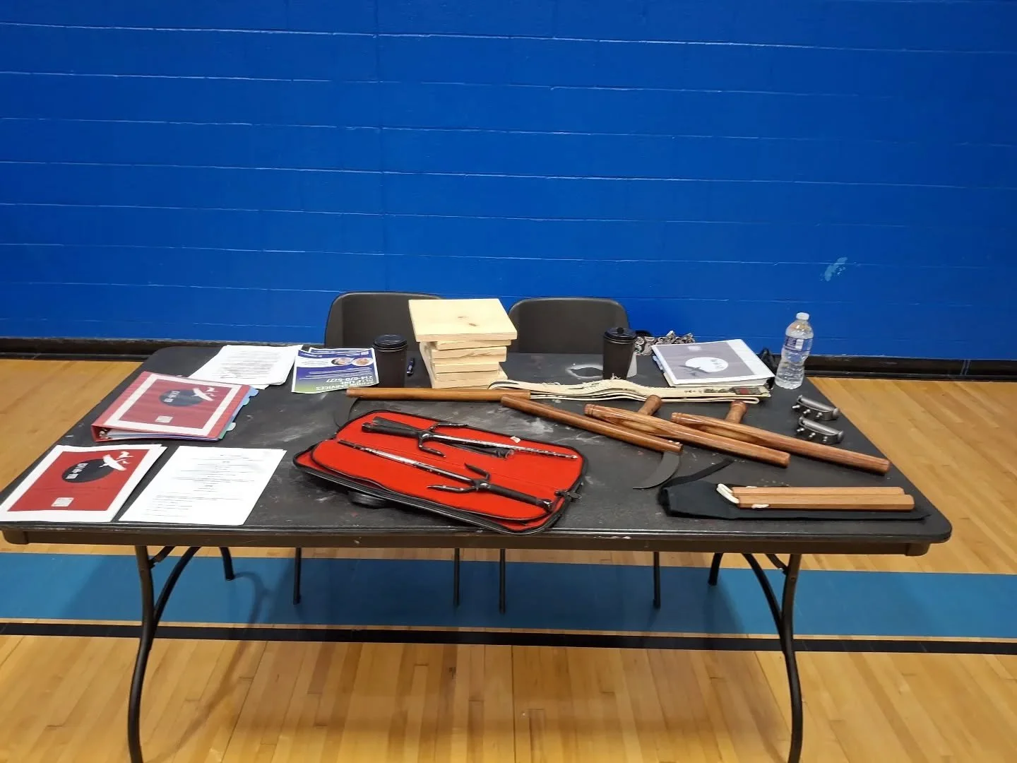 Our table at the #anitamartinezrecreationcenter Mexican Independence Day Event! On display are traditional Okinawan Kobudo weapons, some of which we used in our demonstration today. Stay tuned for the demo video.

#kobudo #dallasrecreation #karatedo 